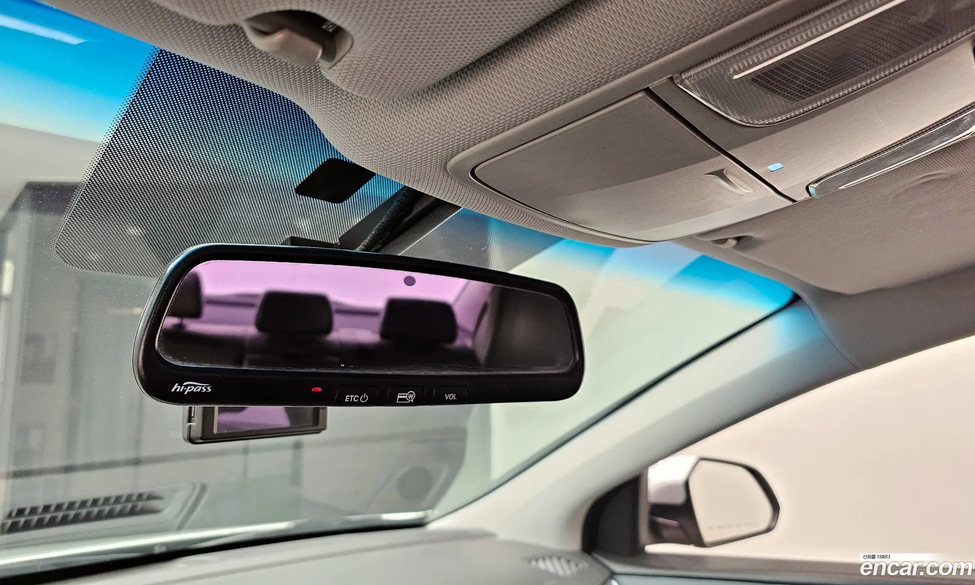 Hyundai LF Sonata Hybrid 2015 — 19
