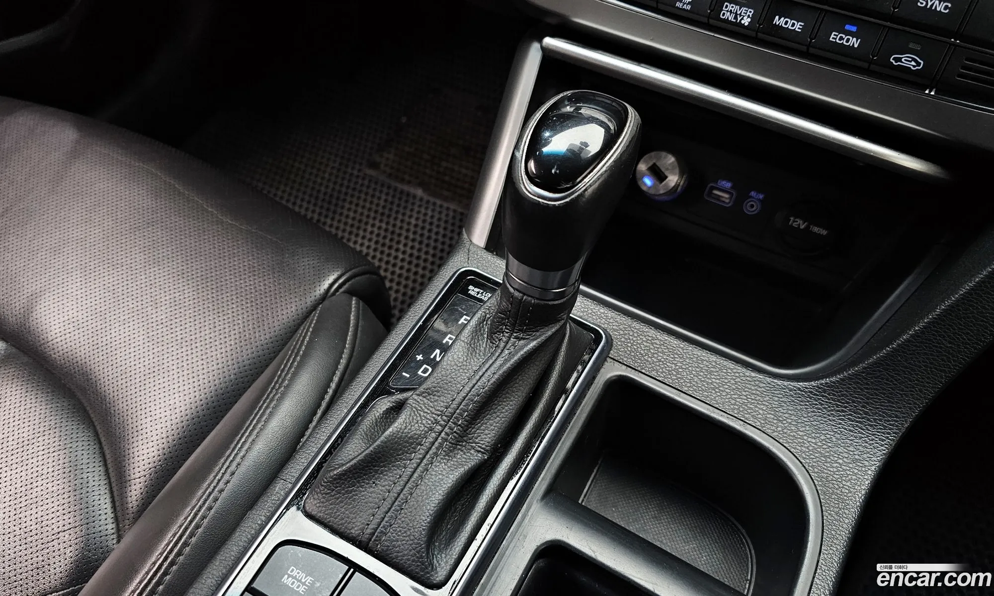 Hyundai LF Sonata Hybrid 2015 — 6
