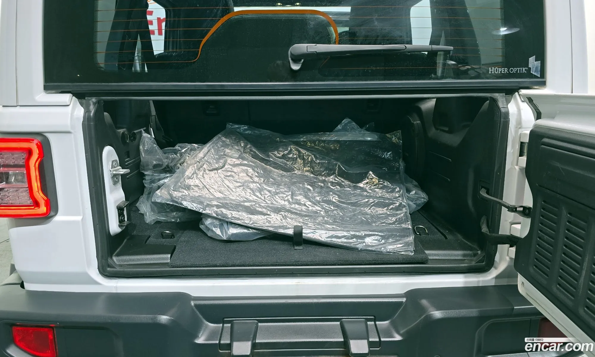 Jeep Wrangler 2020 — 3