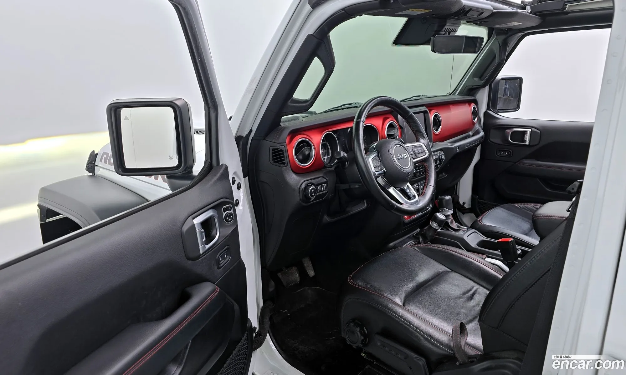 Jeep Wrangler 2020 — 15