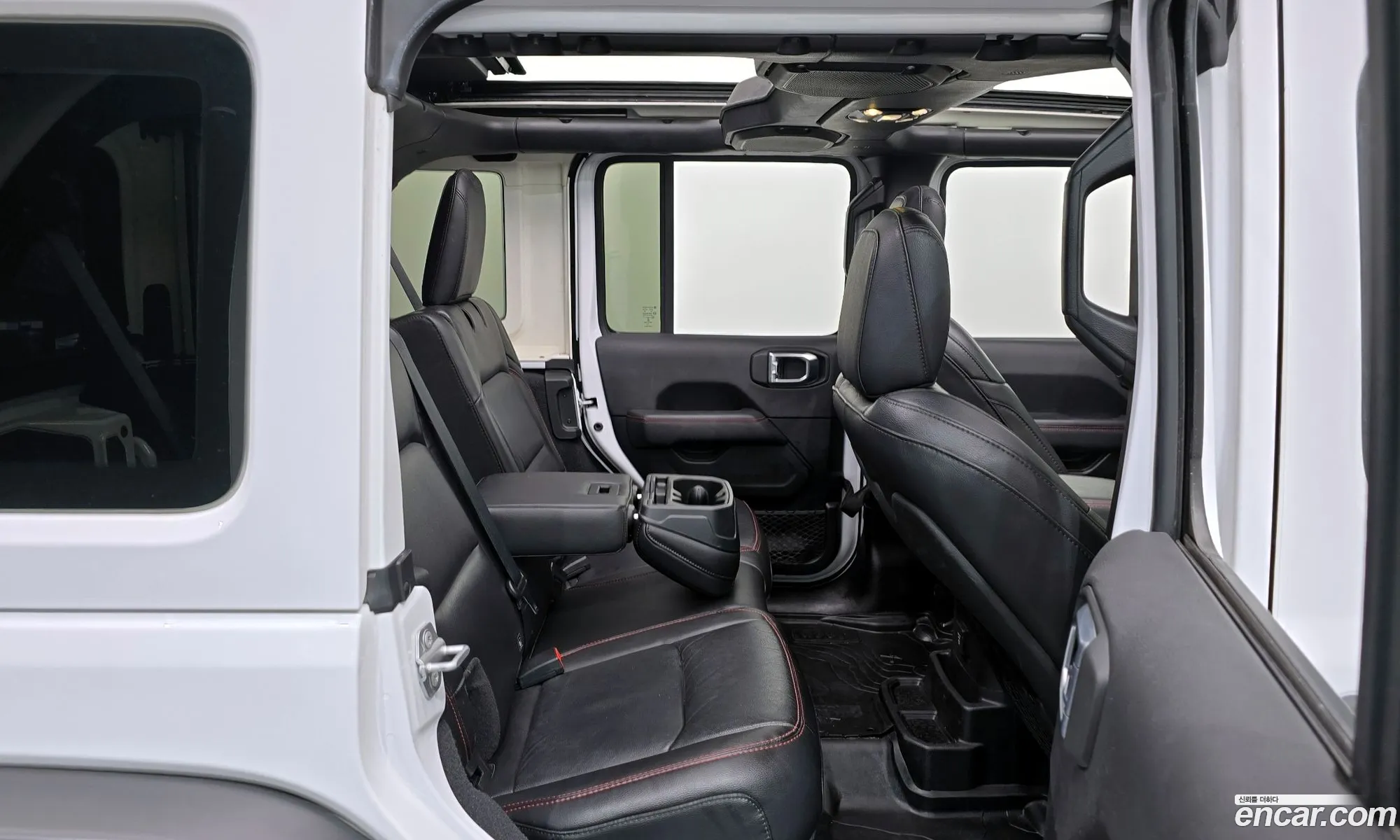 Jeep Wrangler 2020 — 2