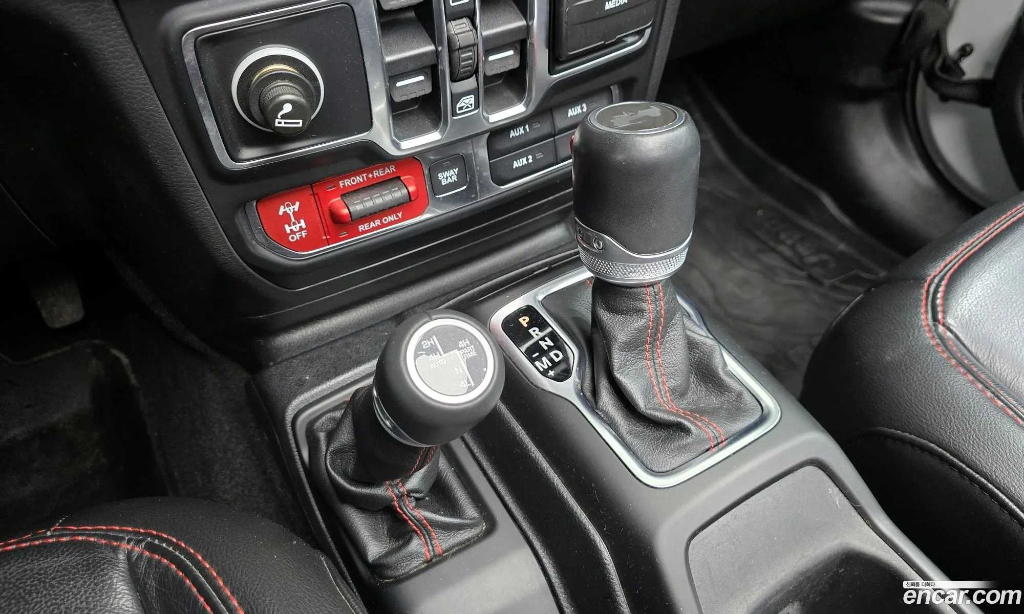 Jeep Wrangler 2020 — 20