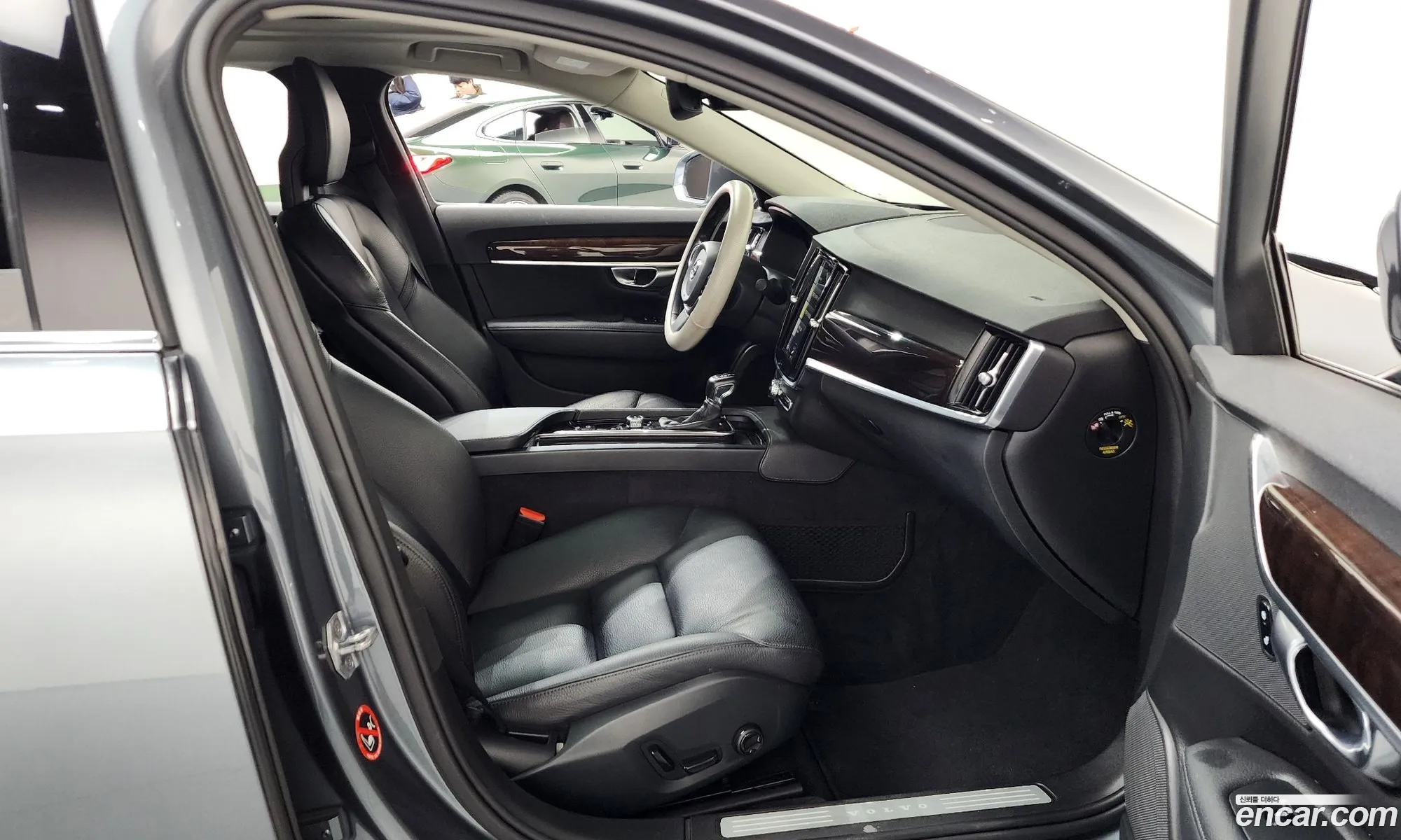 Volvo S90 2017 YV1PS68BCH1007861 — 5
