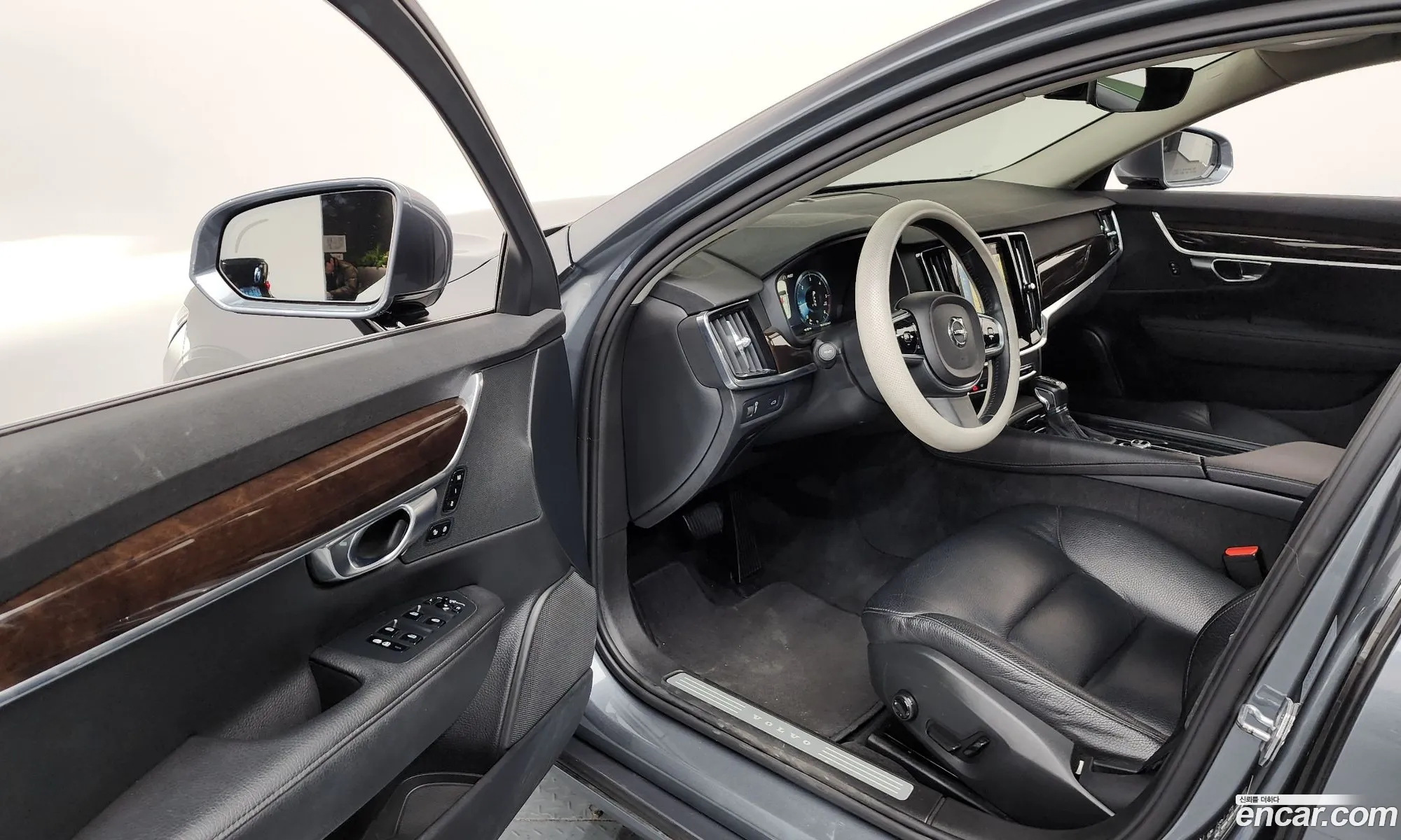 Volvo S90 2017 YV1PS68BCH1007861 — 7