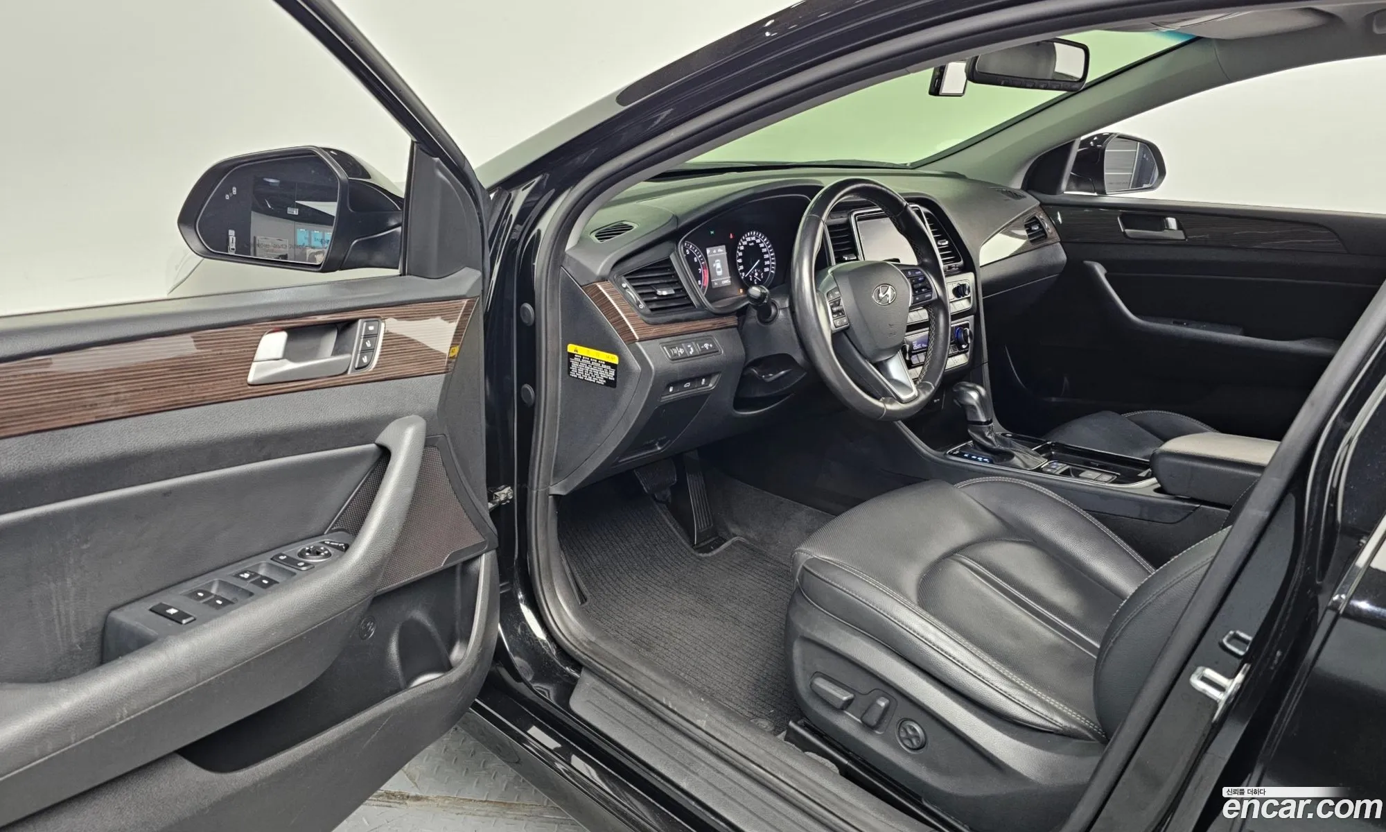 Hyundai Sonata New Rise 2017 — 20