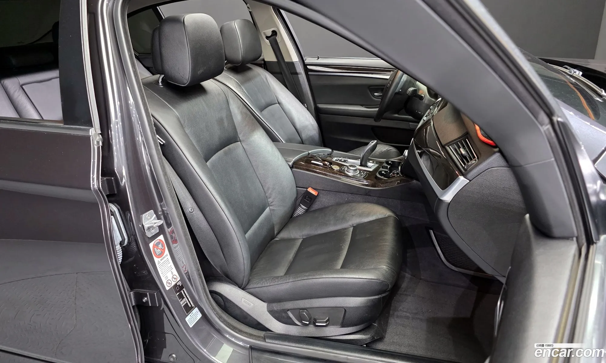 BMW 5 Series 2013 WBAXG3104DDW42937 — 16