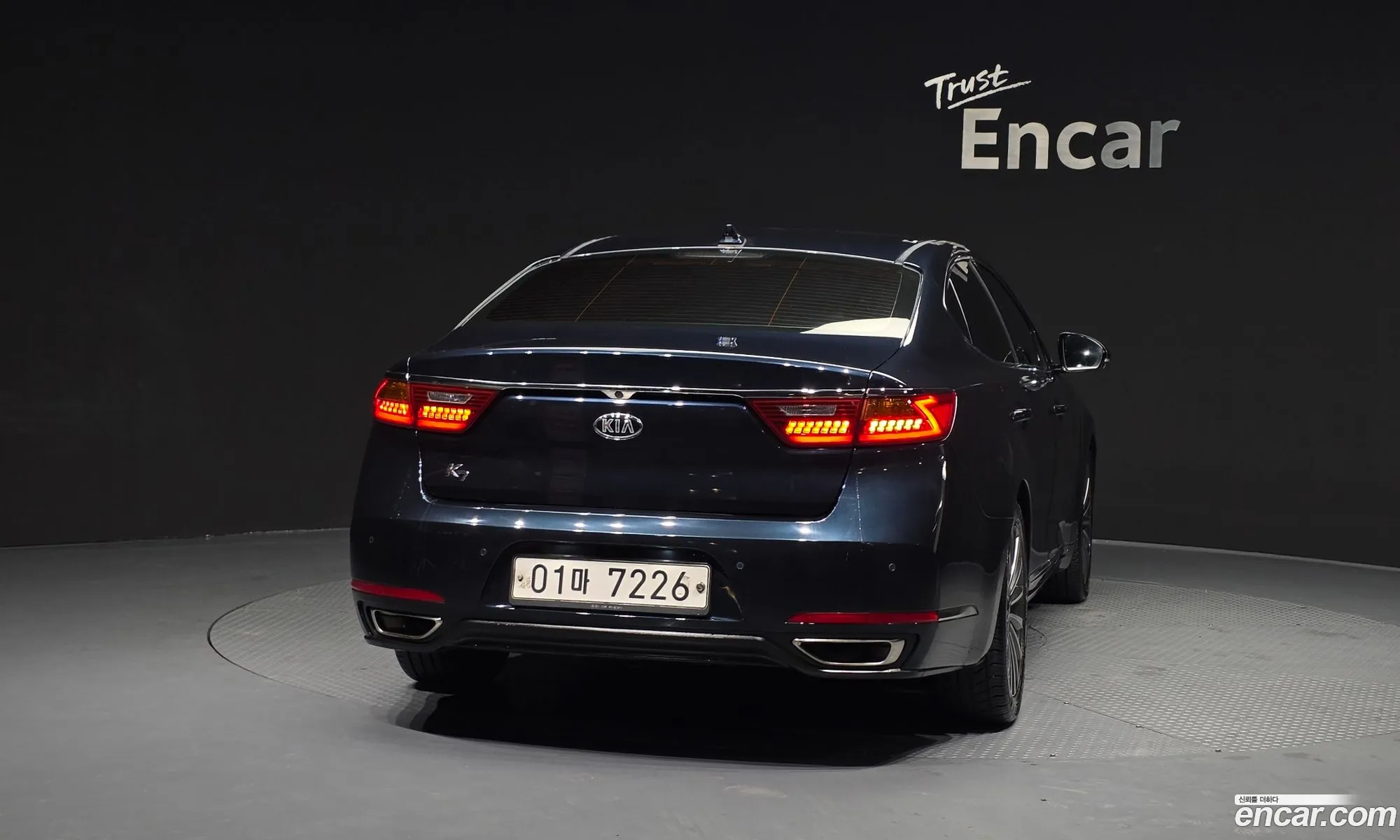 Kia K7 2017 — 6