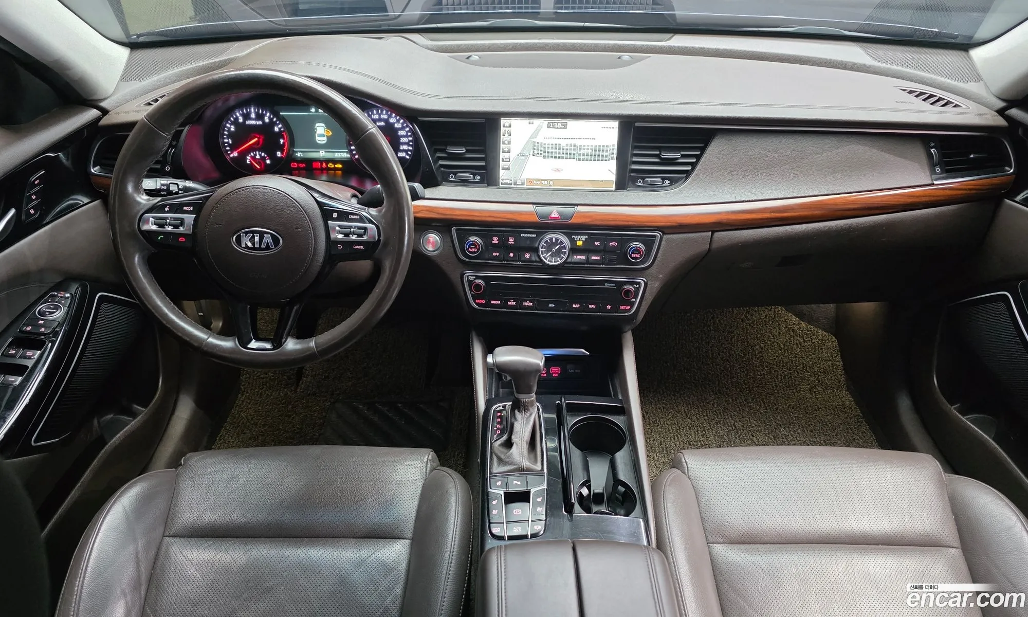 Kia K7 2017 — 10