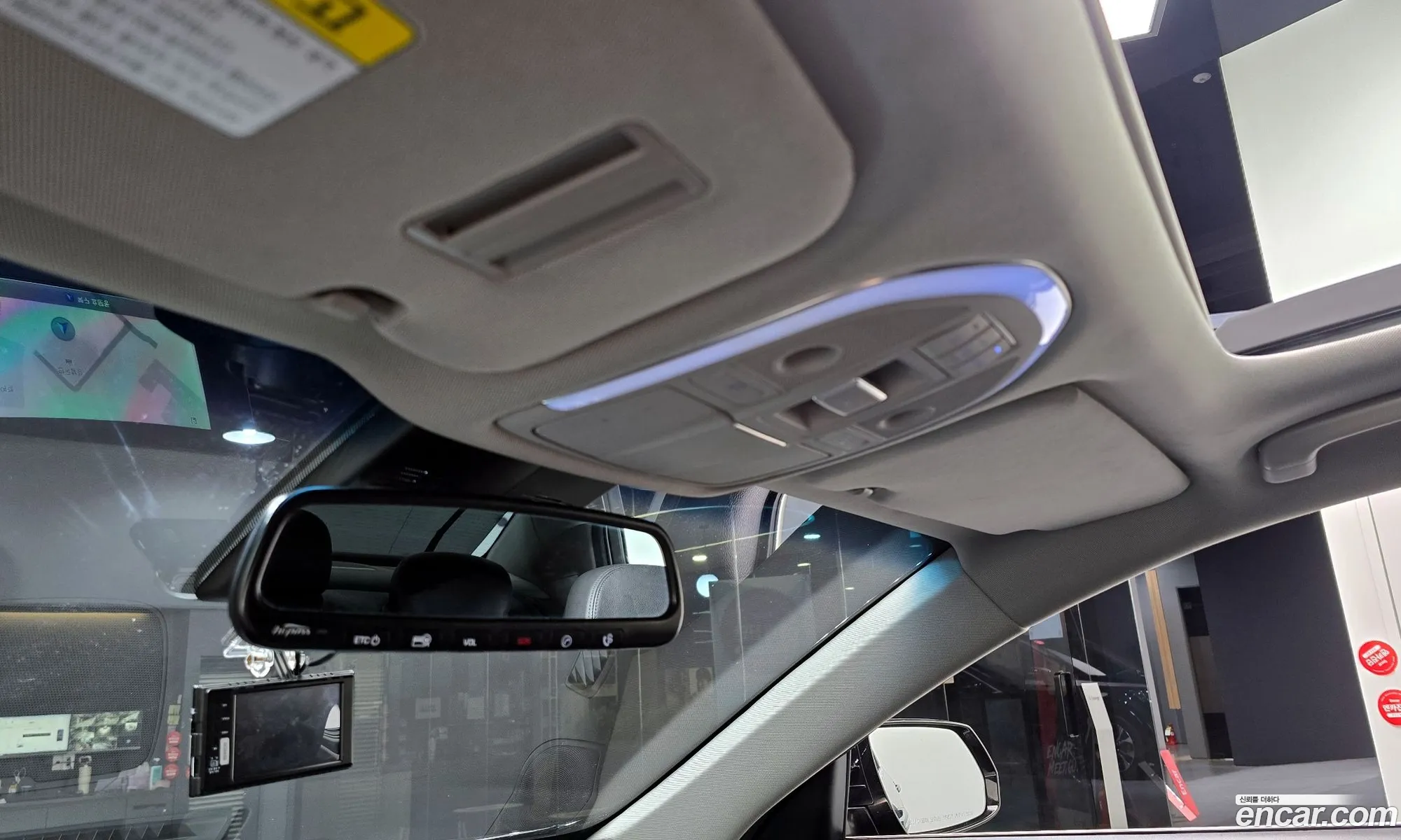 Hyundai Genesis DH 2015 — 17