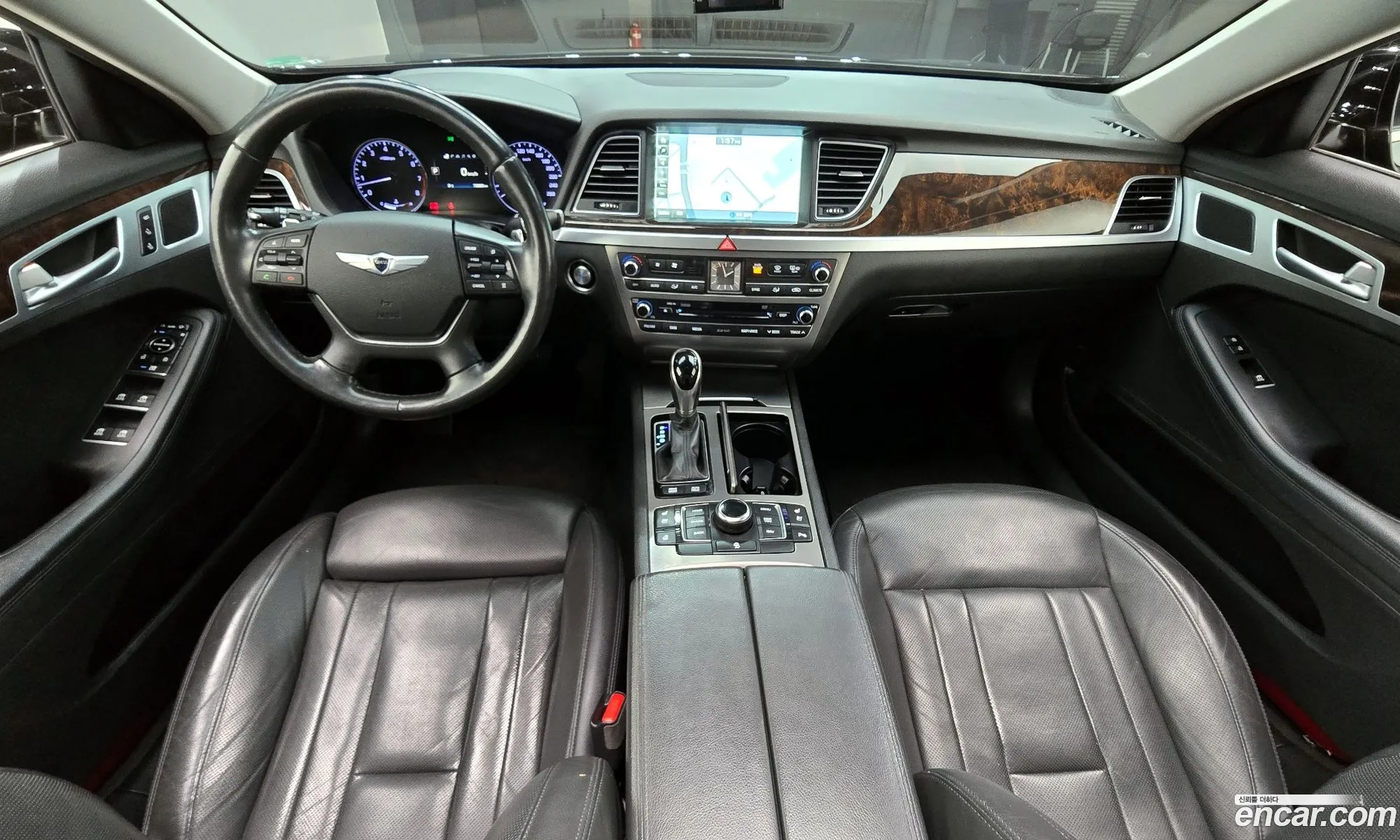 Hyundai Genesis DH 2015 — 9