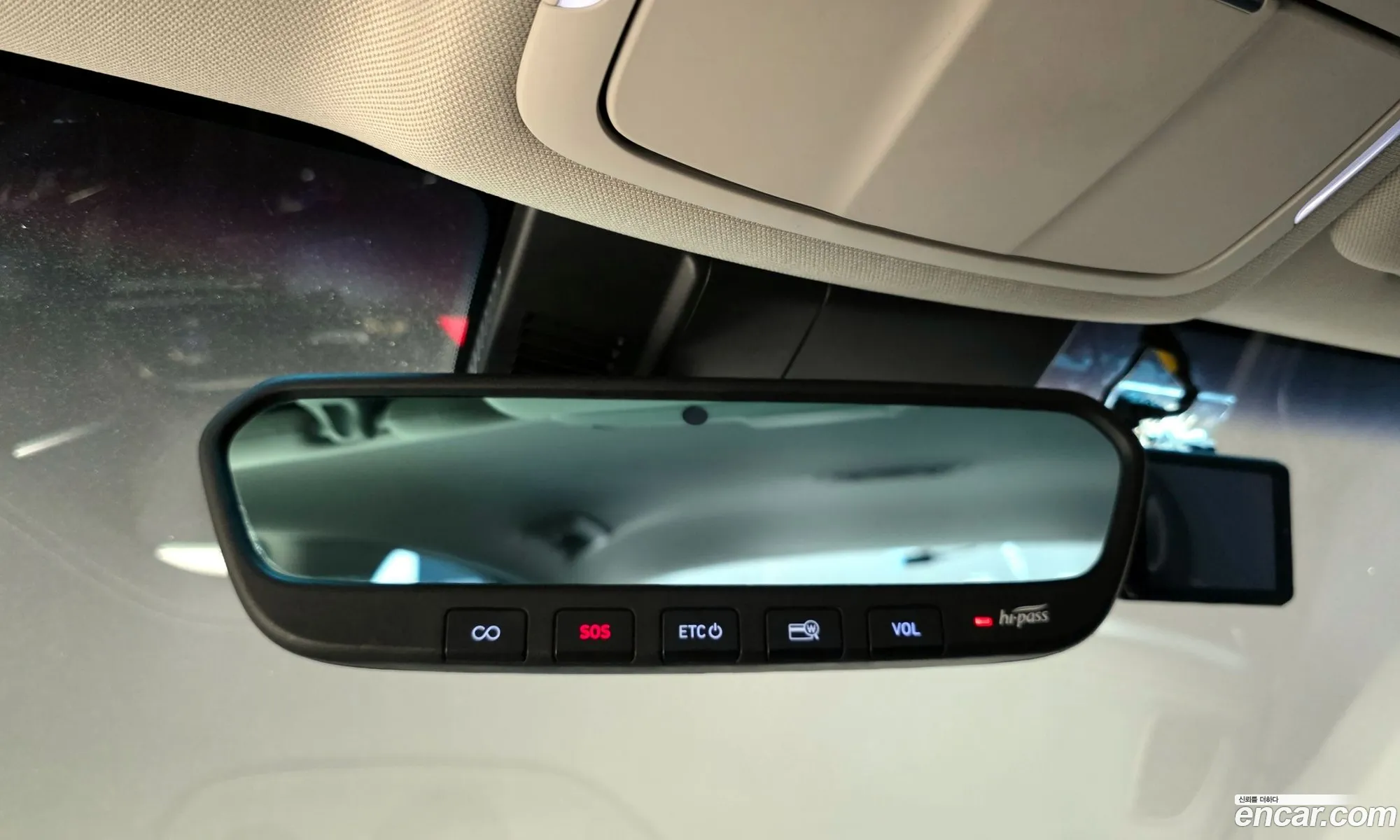 Genesis G70 2018 KMTG441BBJU007517 — 20