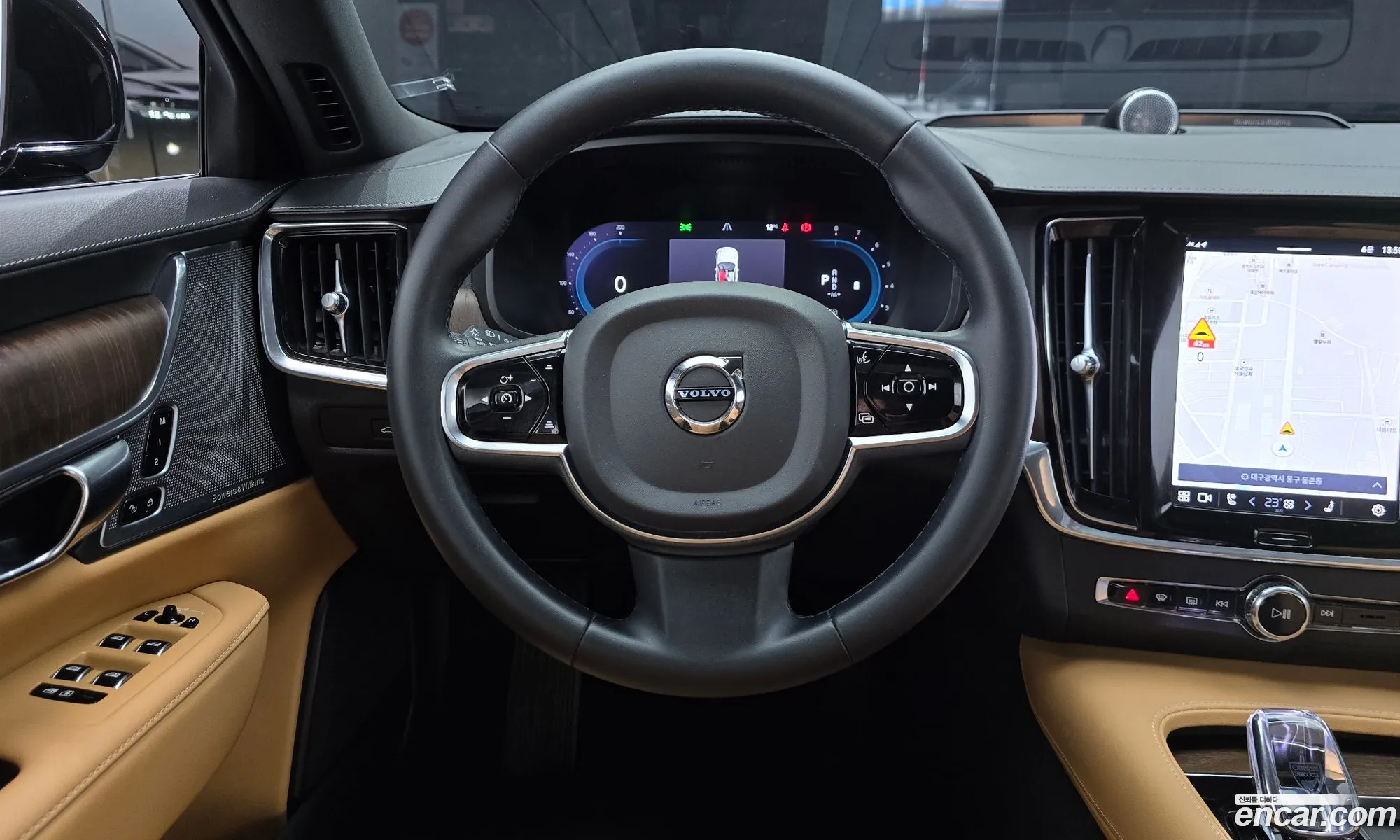 Volvo S90 2022 LVYPT0629PP329501 — 4