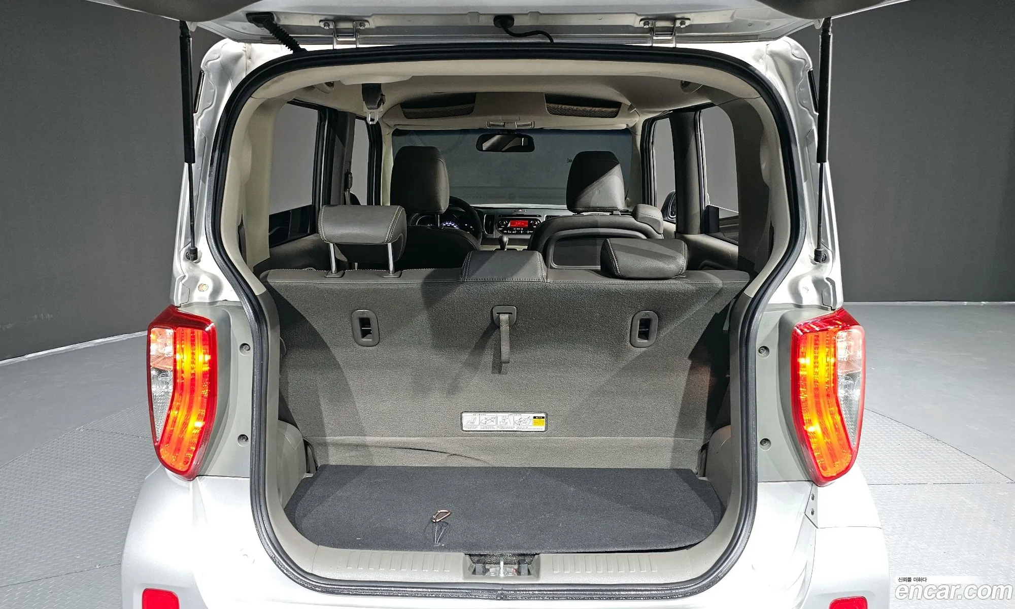Kia Ray 2011 — 16