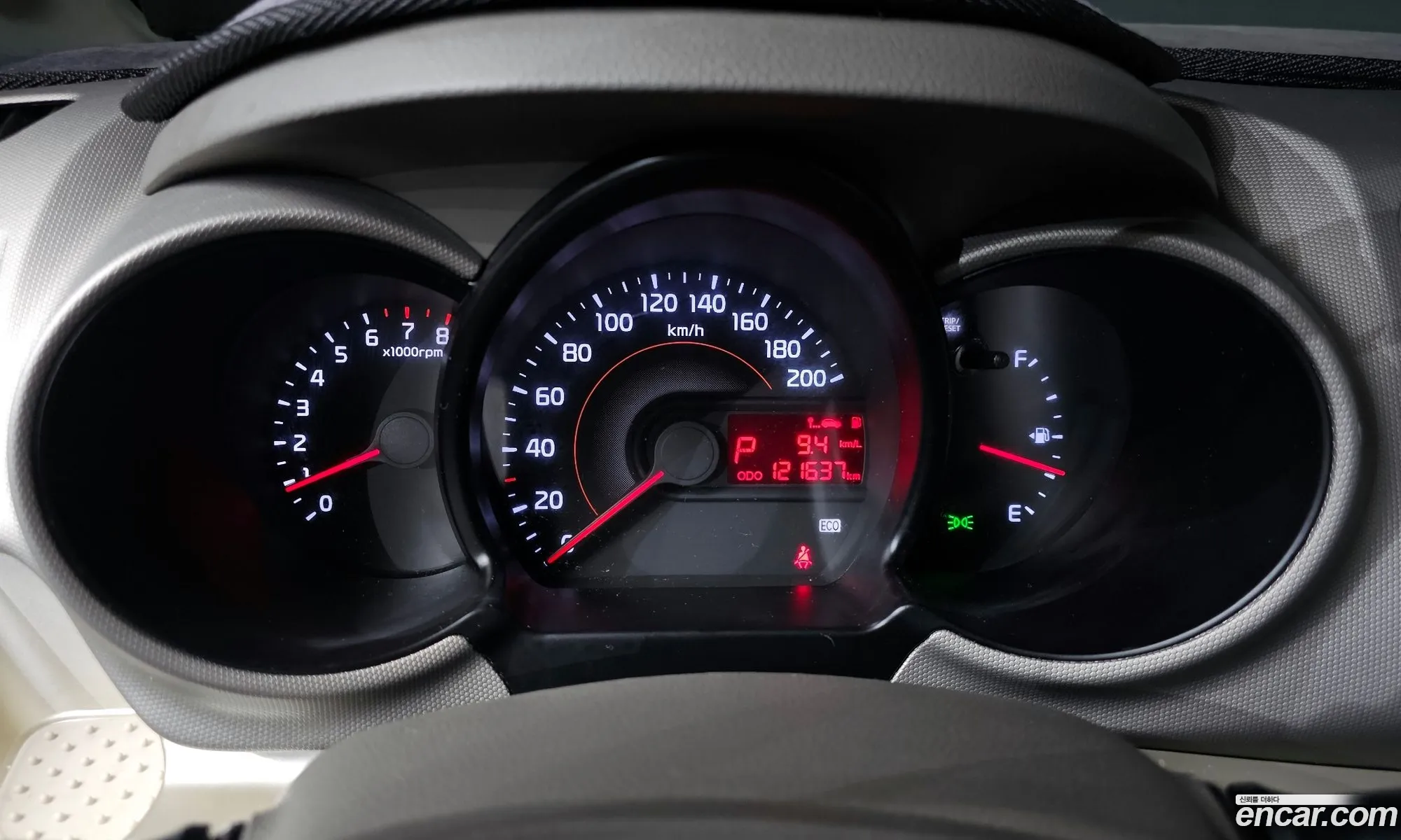 Kia Ray 2011 — 17