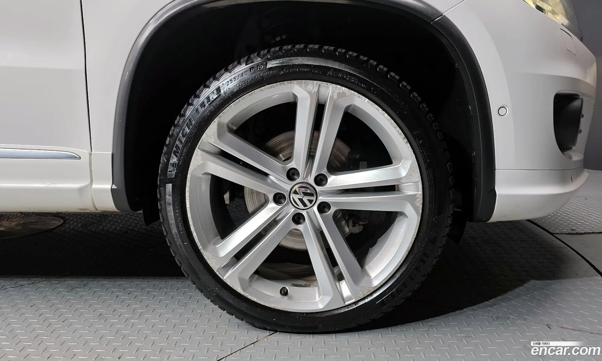 Volkswagen Tiguan 2013 — 4