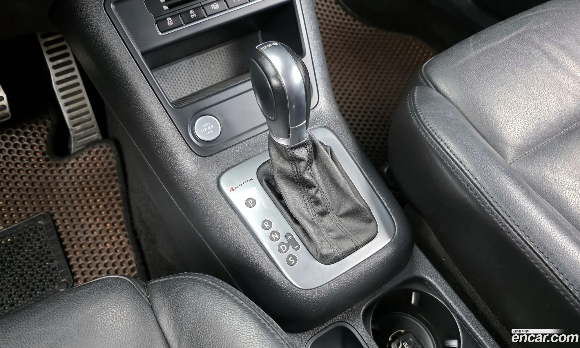 Volkswagen Tiguan 2013 — 10