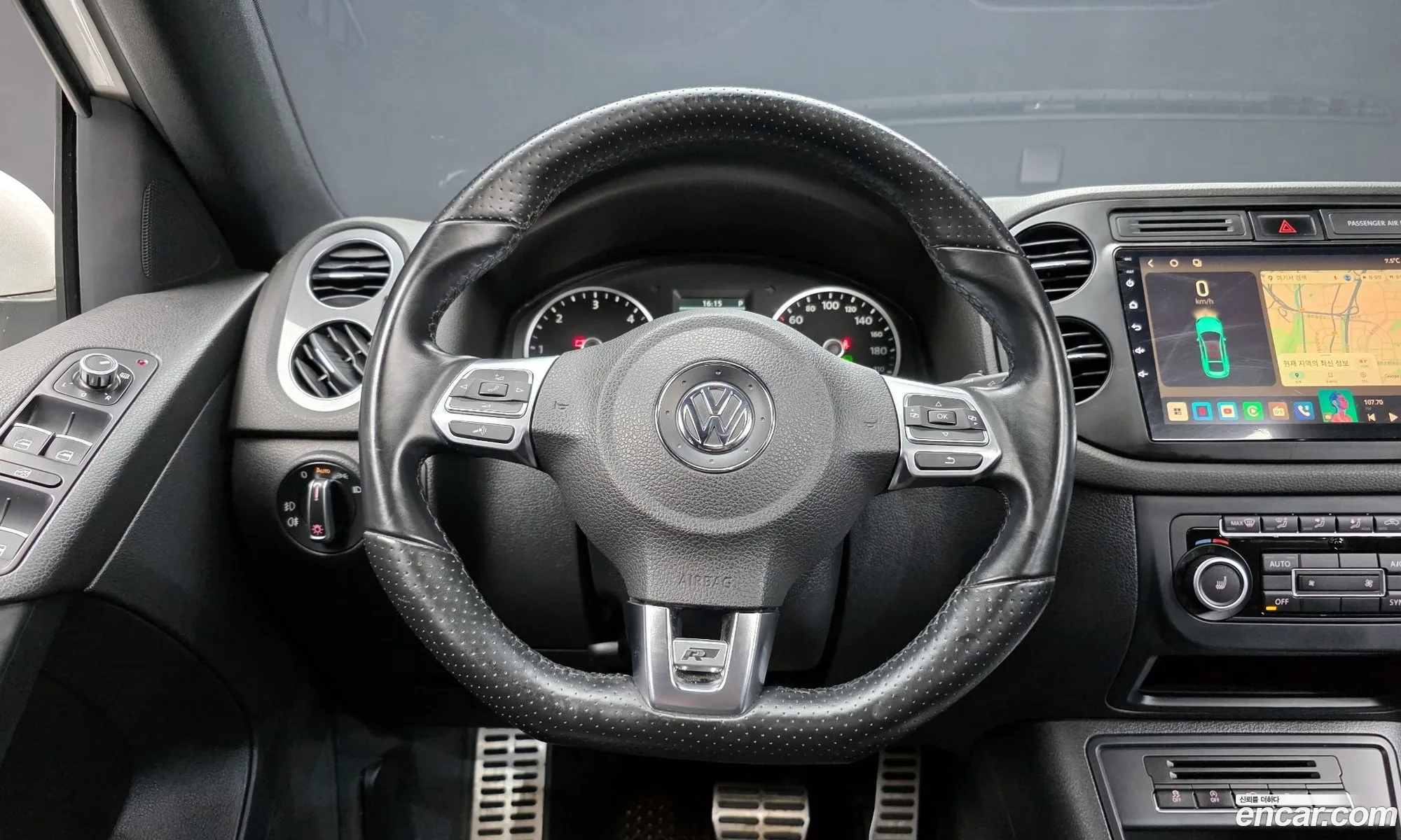 Volkswagen Tiguan 2013 — 2