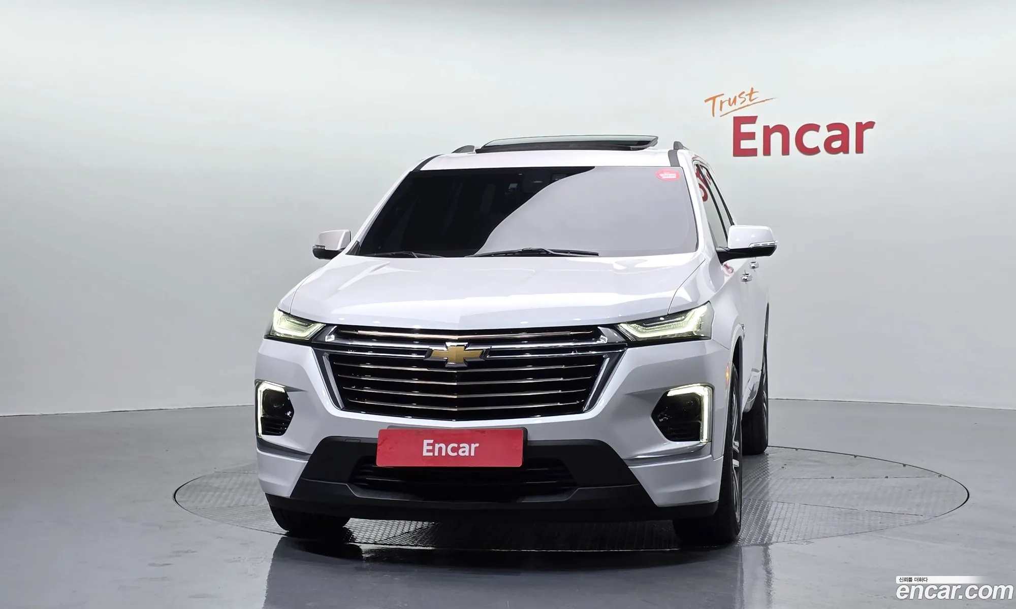Chevrolet (GM Daewoo) Traverse 2022 — 2