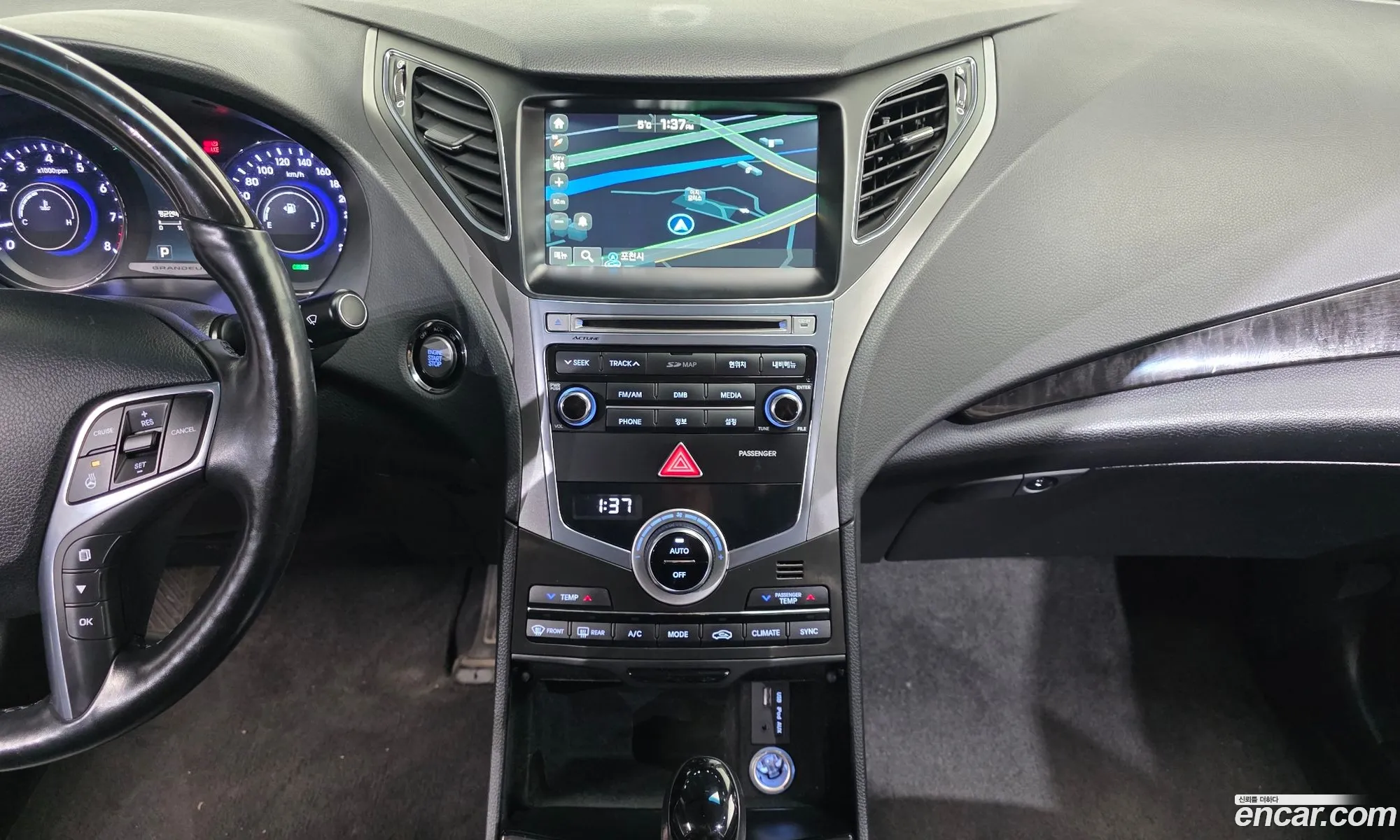 Hyundai Grandeur HG 2014 — 18