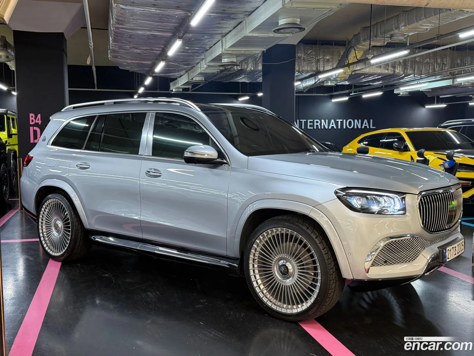 Mercedes-Benz GLS-Class X167 2023 — 13