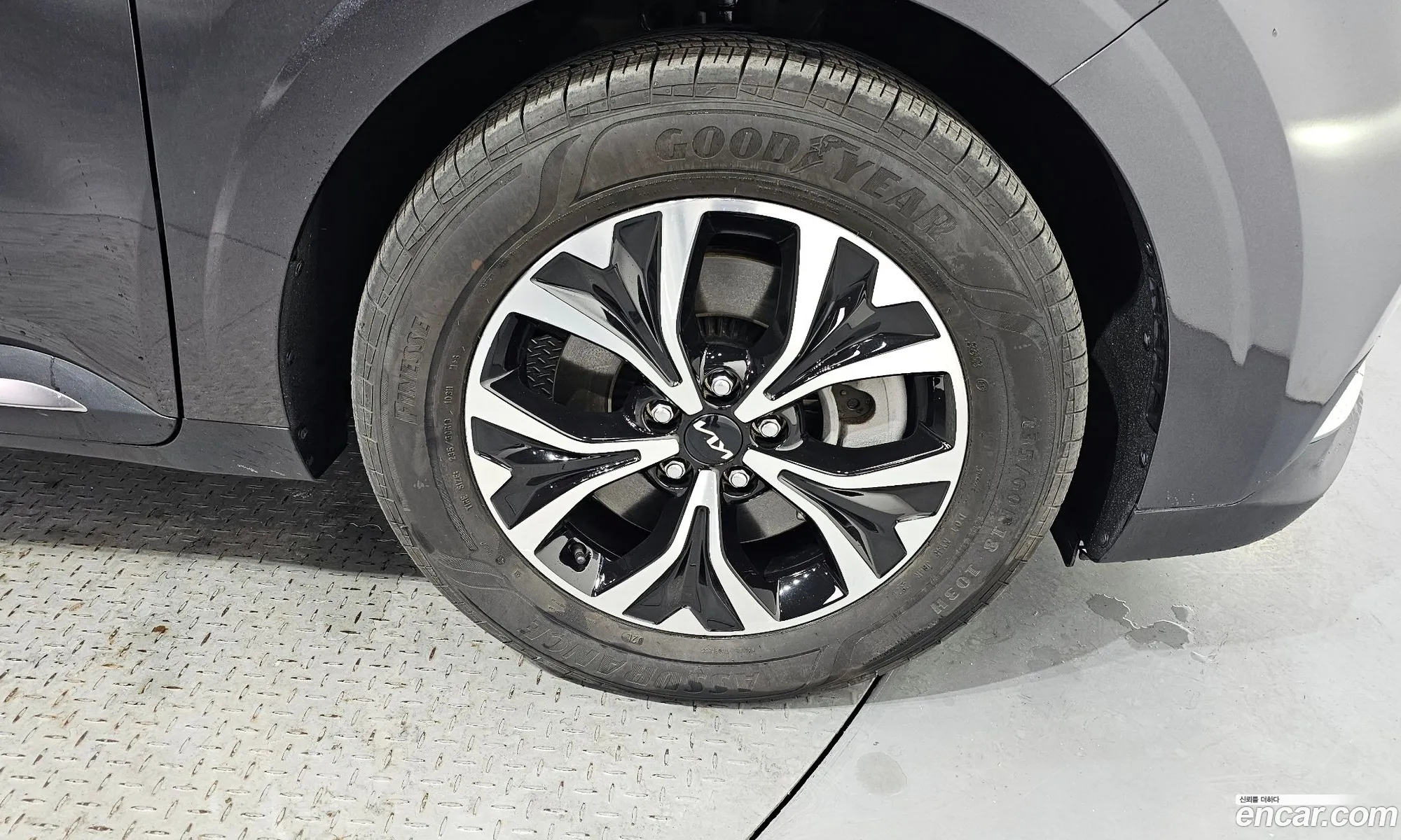 Kia Carnival 2022 — 14