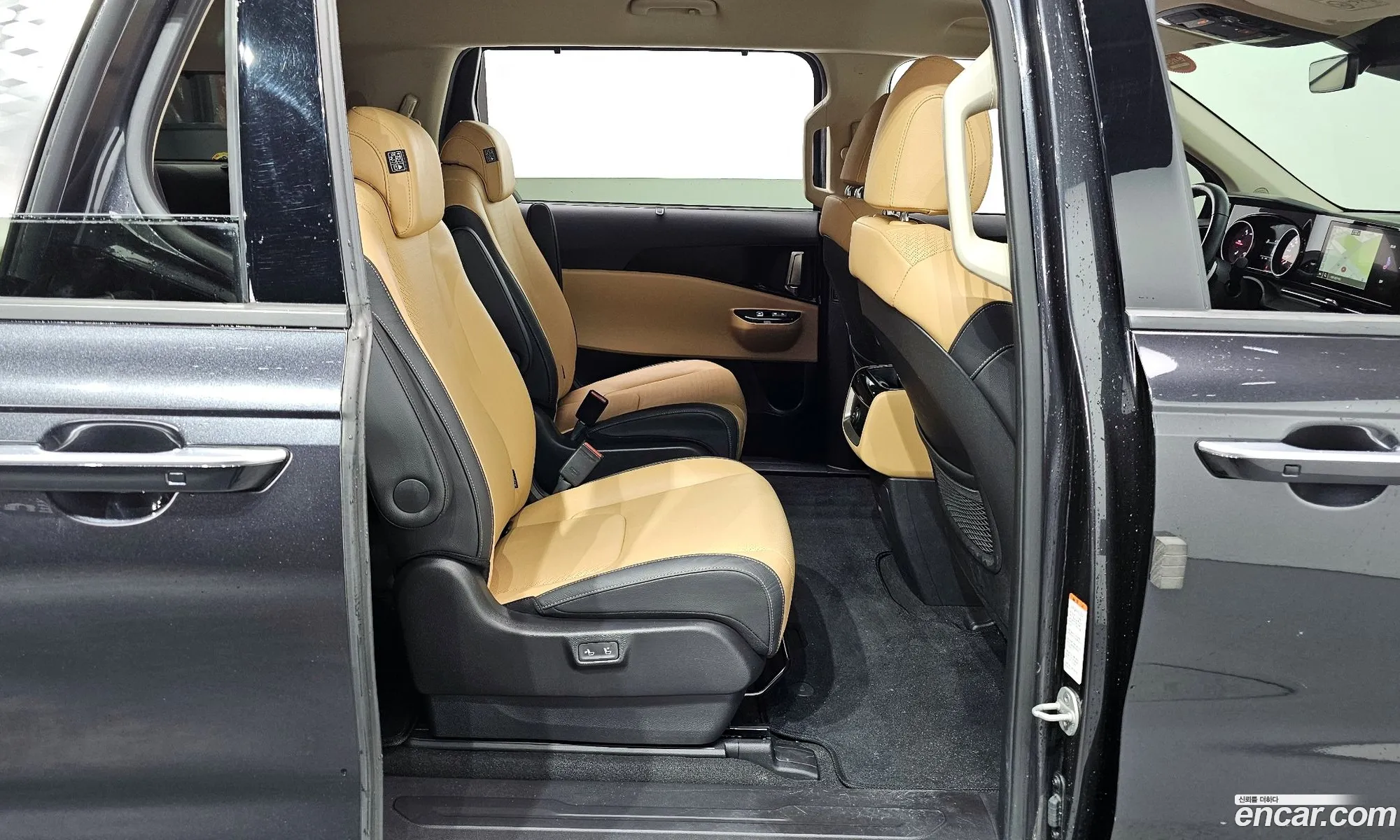 Kia Carnival 2022 — 15