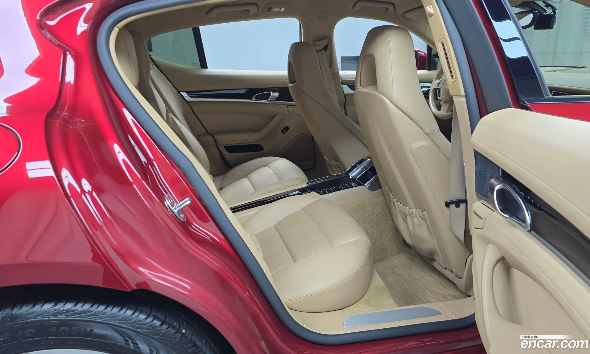 Porsche Panamera 2015 — 16