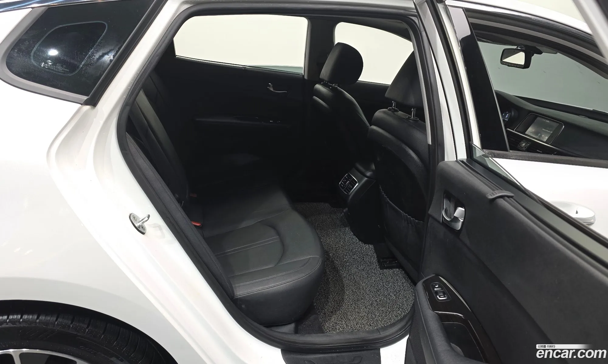 Kia K5 2015 — 8
