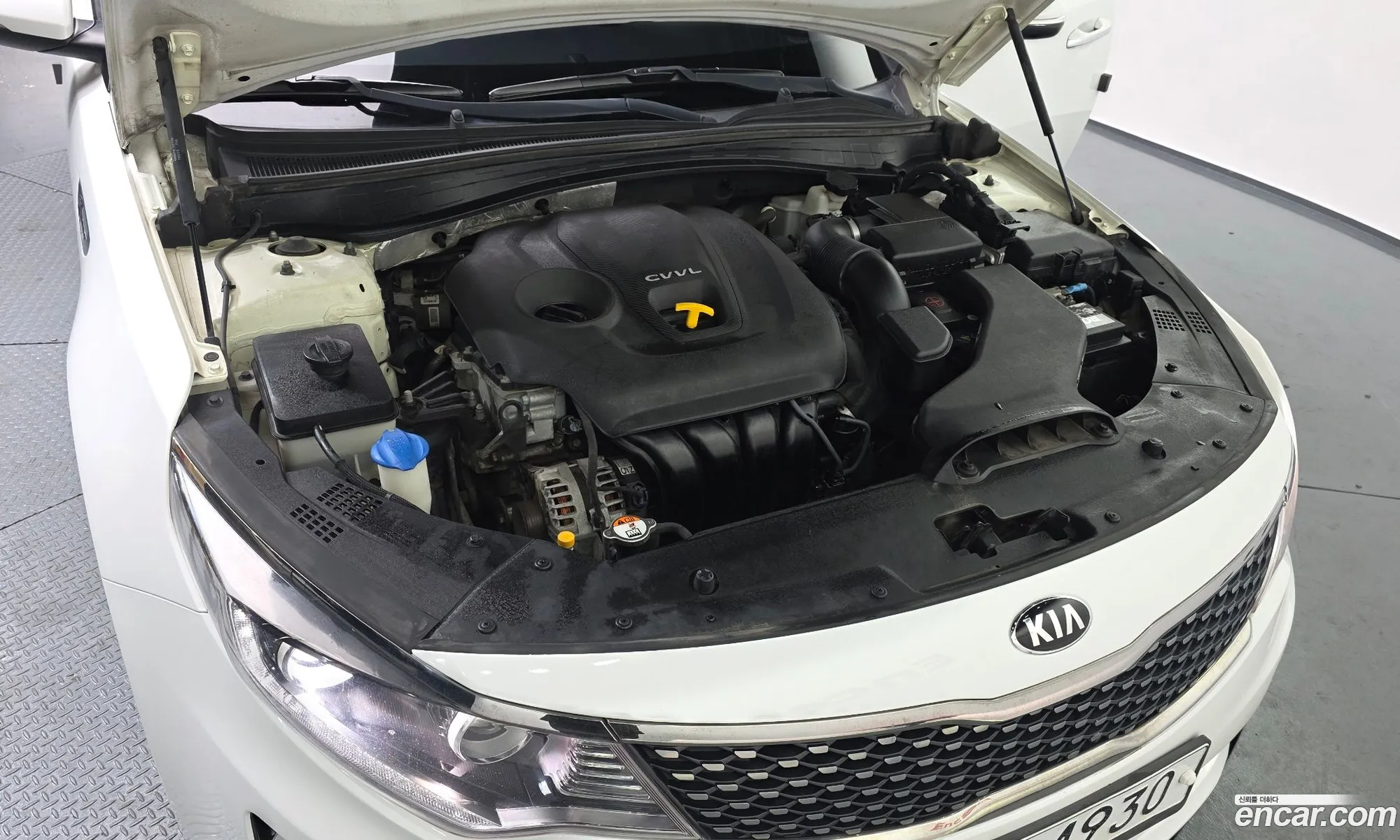 Kia K5 2015 — 16