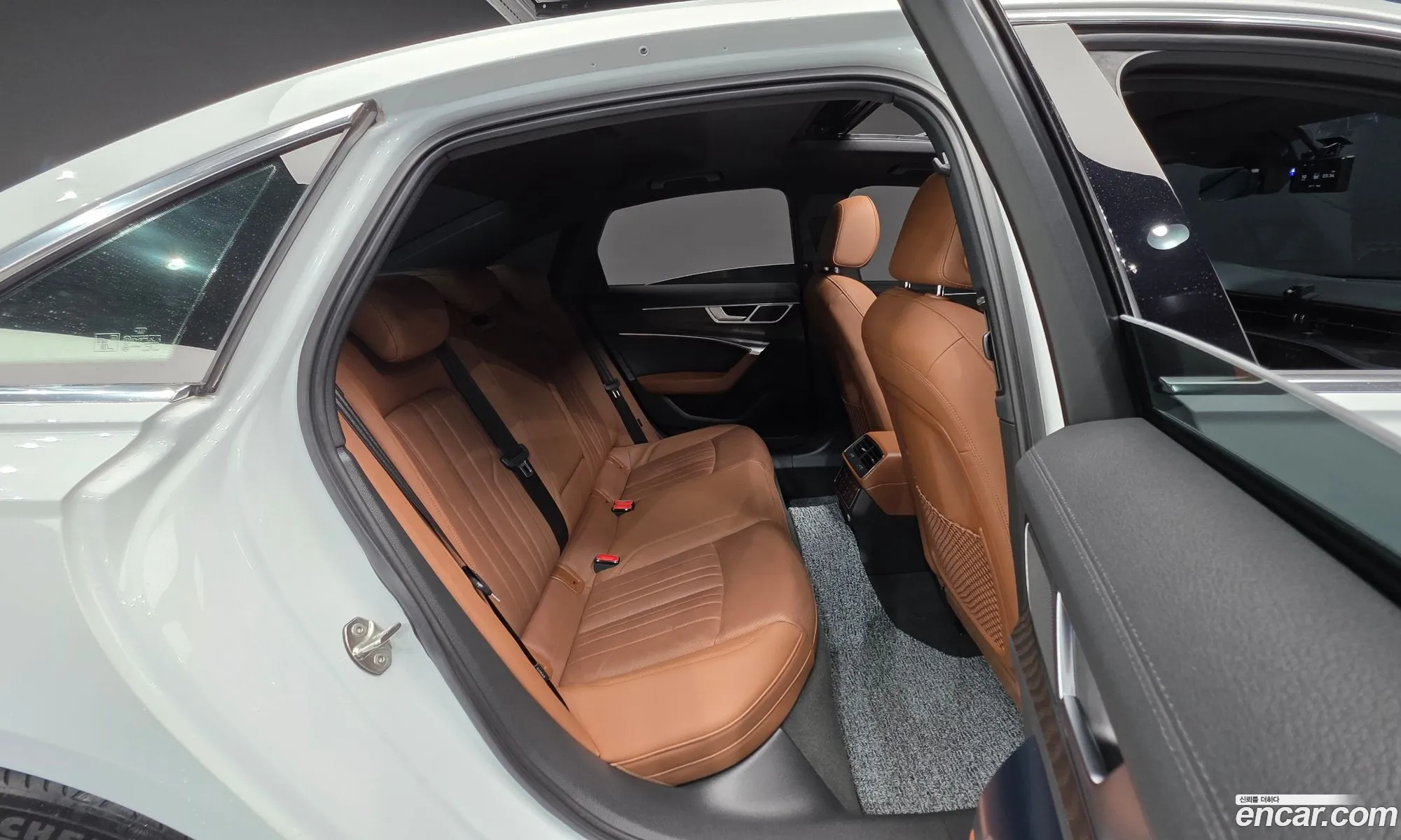 Audi A6 2019 WAUZZZF21LN008901 — 20