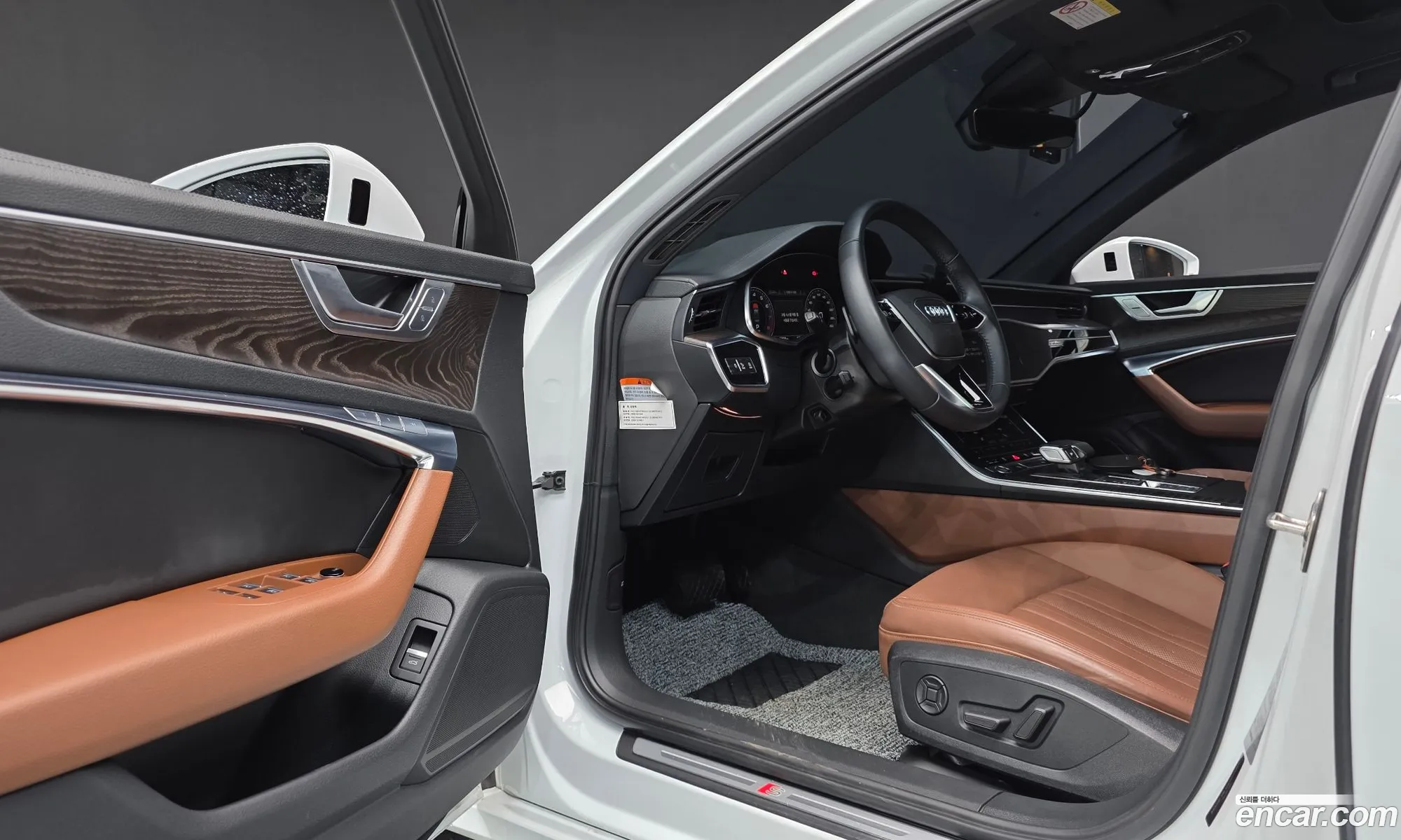 Audi A6 2019 WAUZZZF21LN008901 — 4