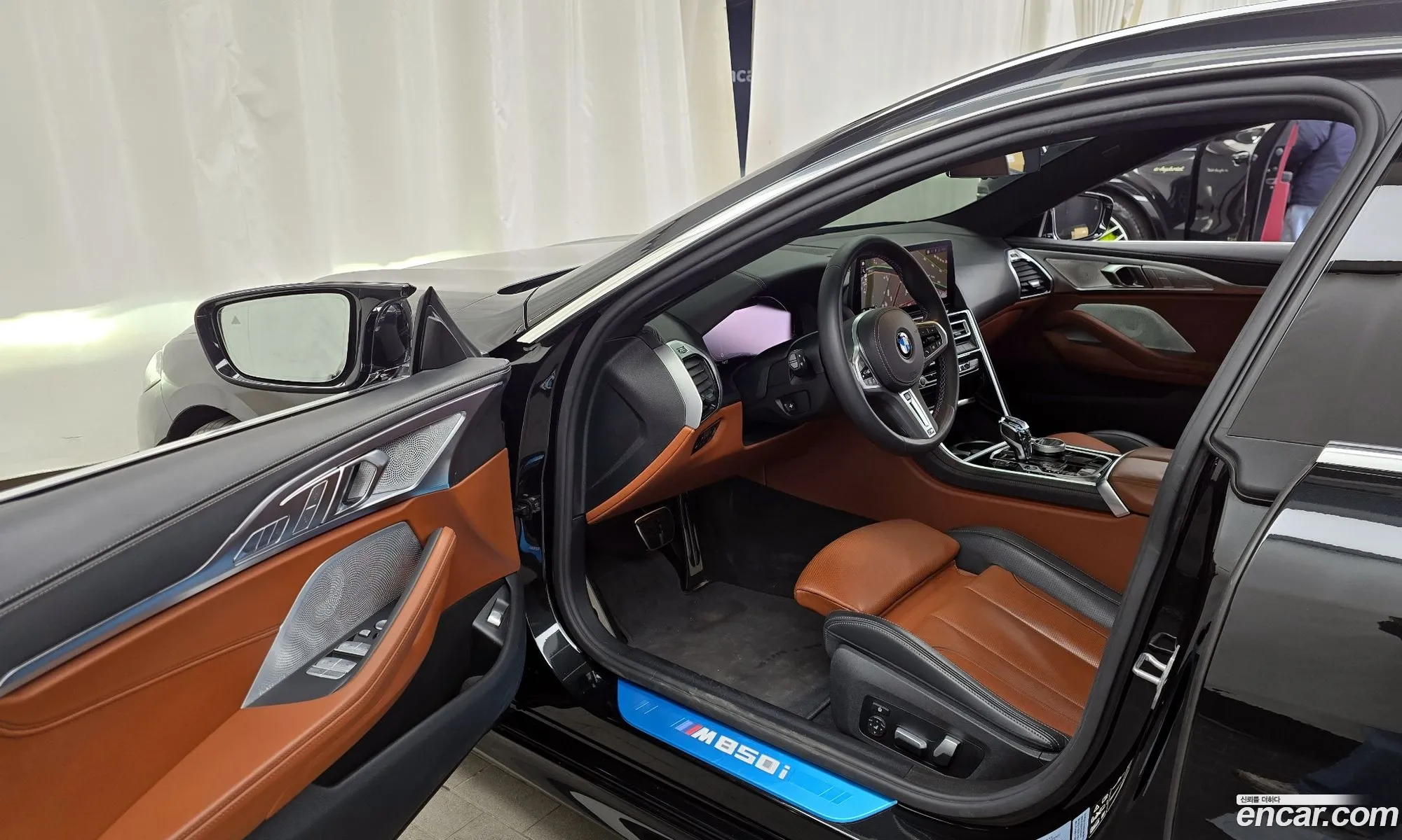 BMW 8 Series 2023 — 11
