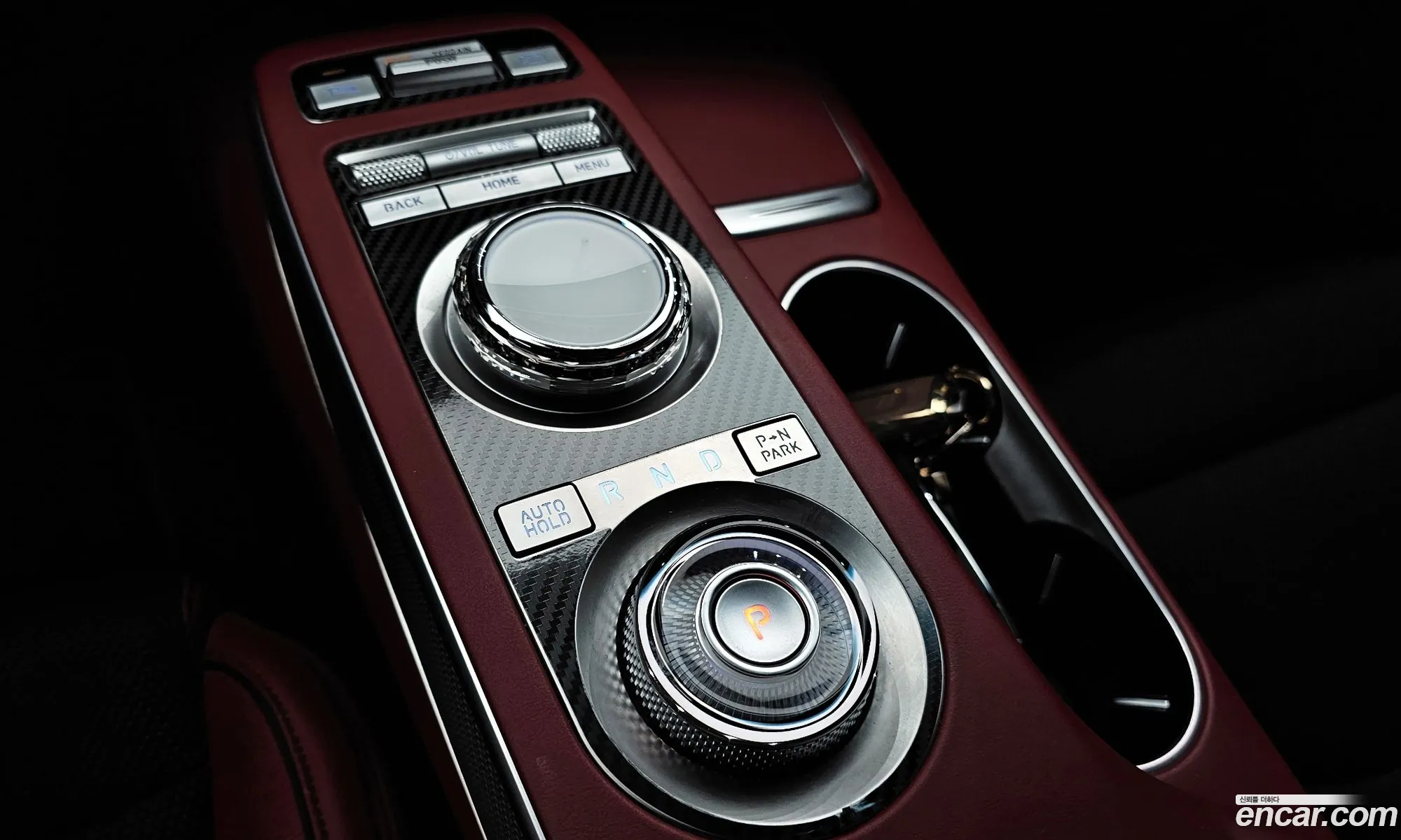 Genesis GV70 2022 — 2