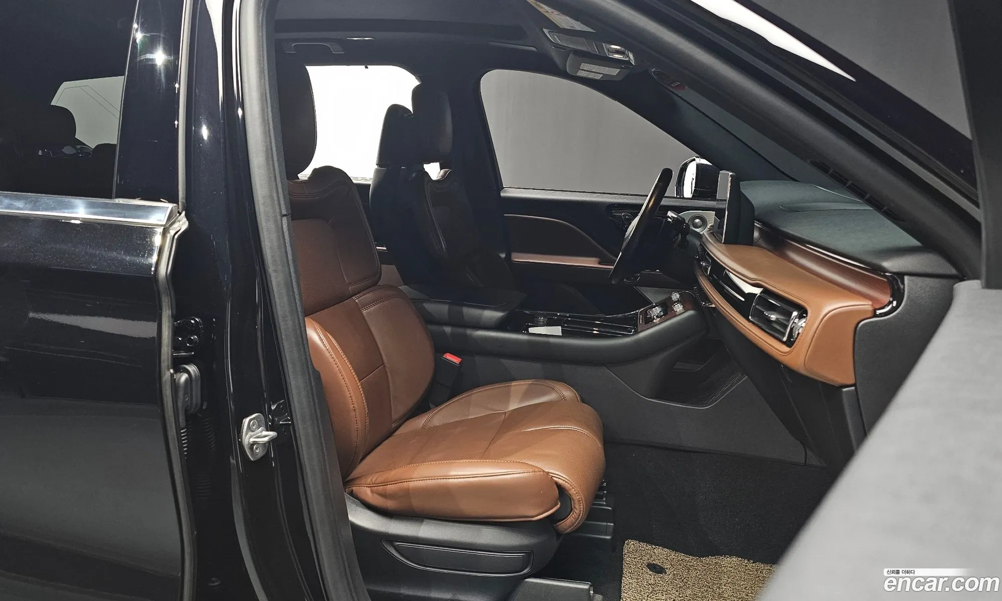 Lincoln Aviator 2021 — 11