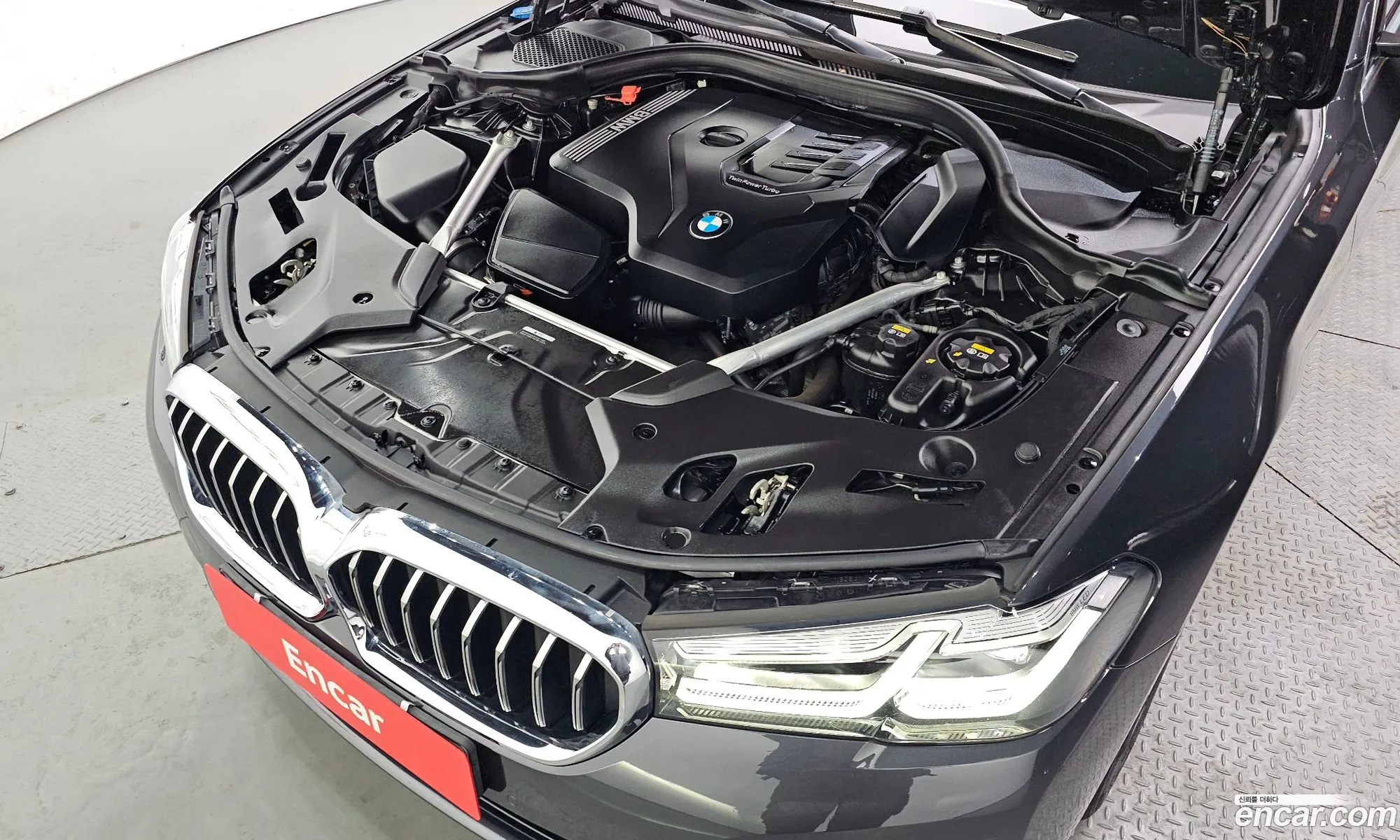 BMW 5 Series 2021 — 3