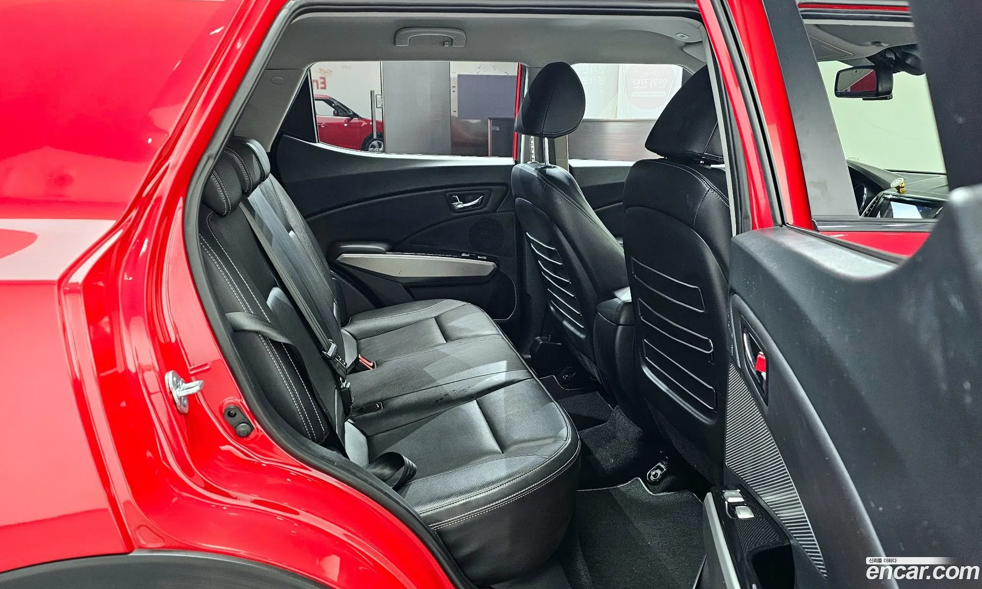 KG Mobility (SsangYong) Tivoli 2015 — 5