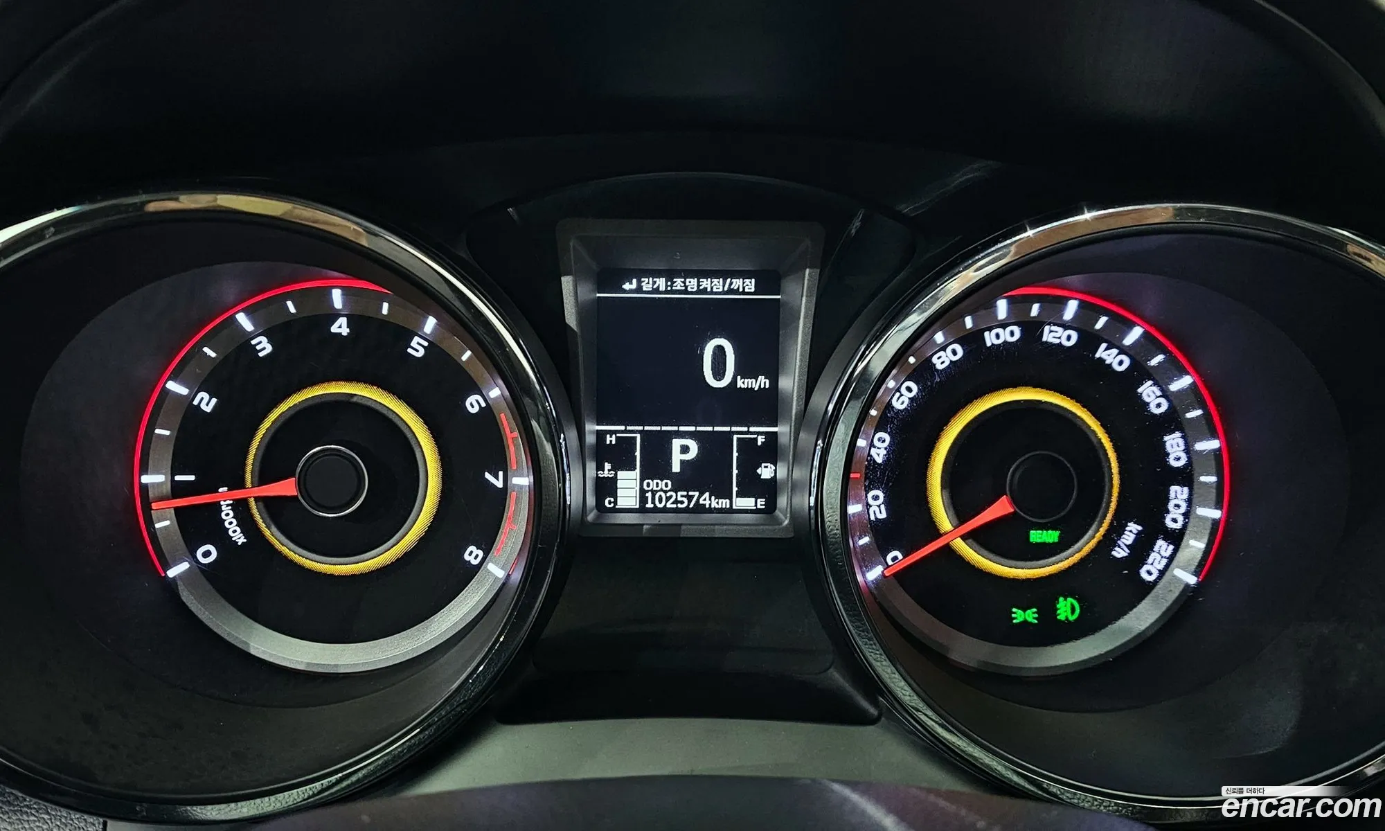 KG Mobility (SsangYong) Tivoli 2015 — 2