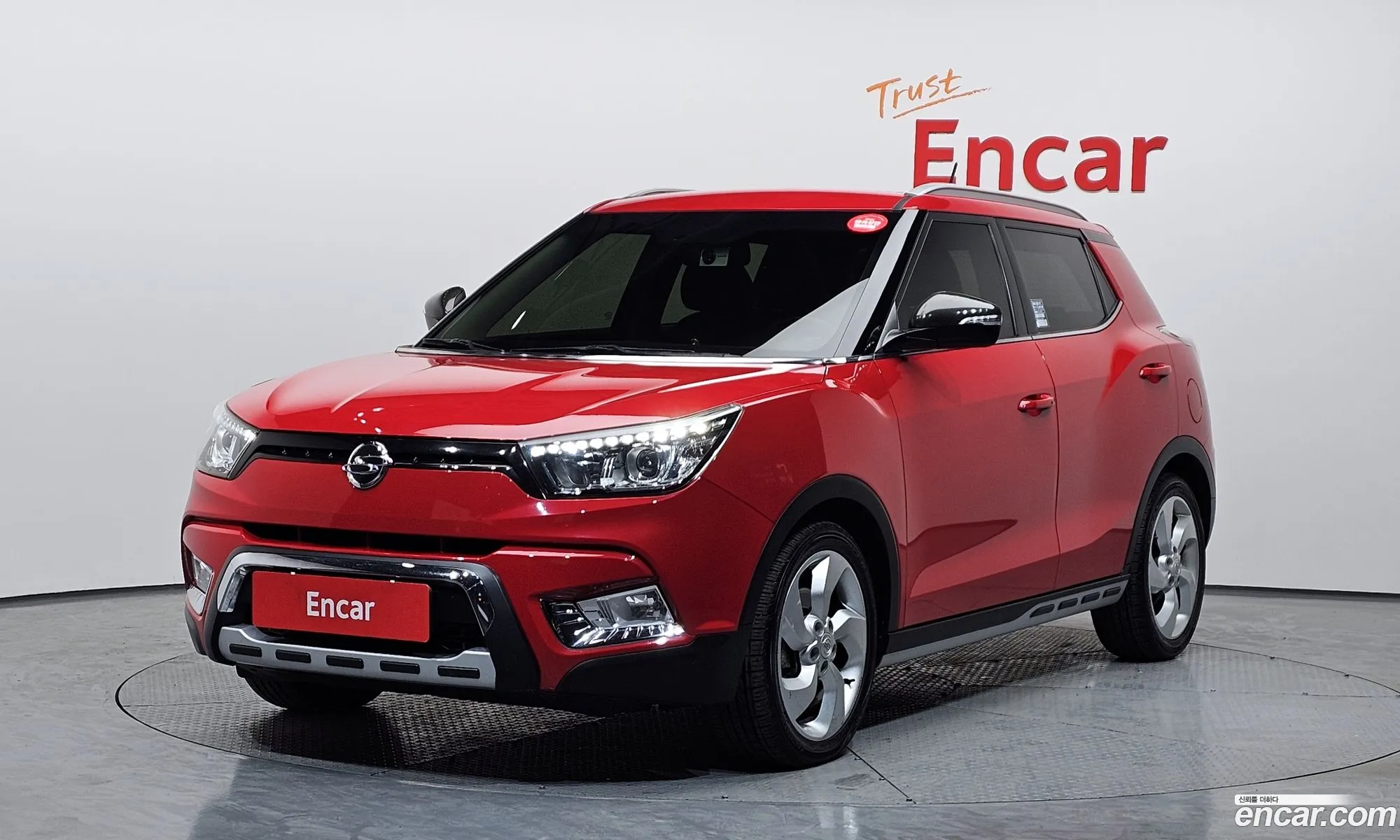 KG Mobility (SsangYong) Tivoli 2015 — 4