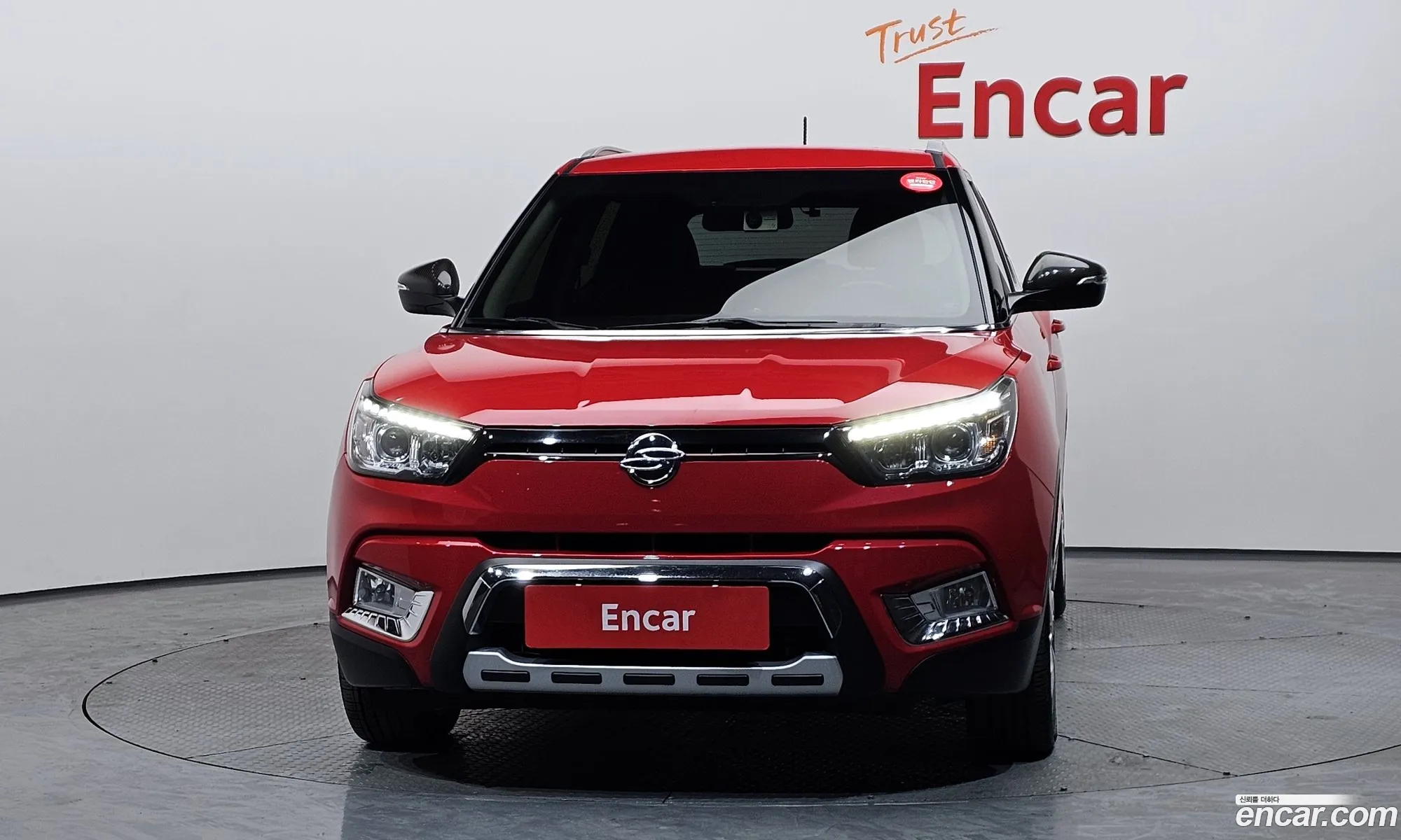 KG Mobility (SsangYong) Tivoli 2015 — 16