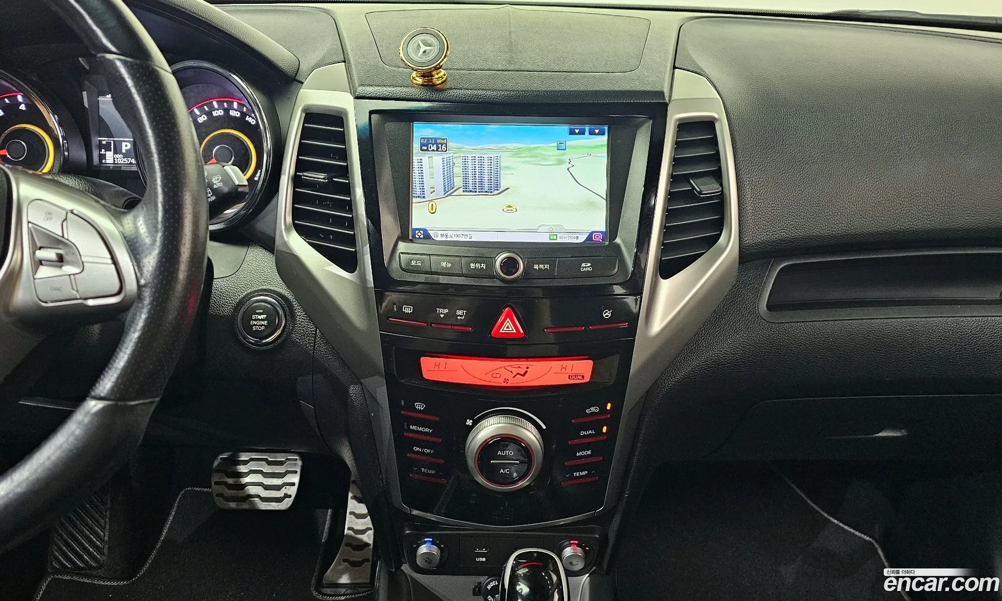 KG Mobility (SsangYong) Tivoli 2015 — 12