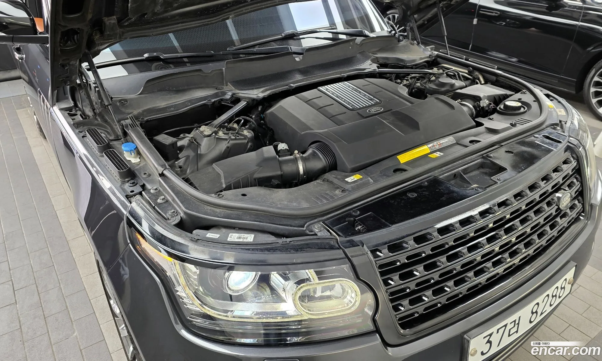 Land Rover Range Rover 2017 SALGA3FE6HA356080 — 4