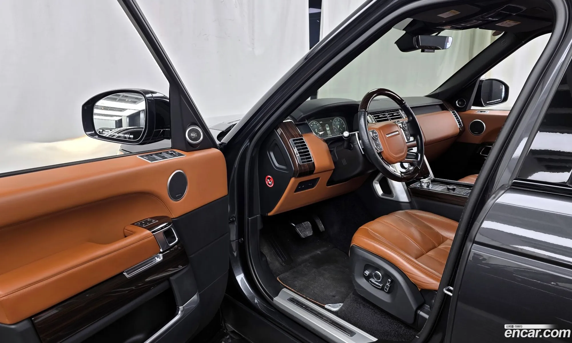 Land Rover Range Rover 2017 SALGA3FE6HA356080 — 18