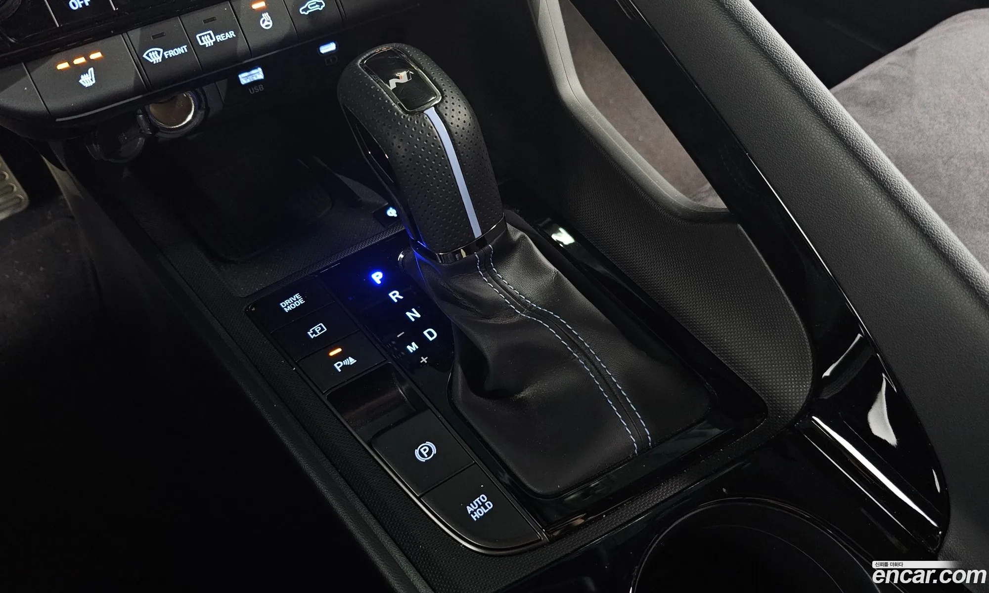 Hyundai Elantra 2025 — 2