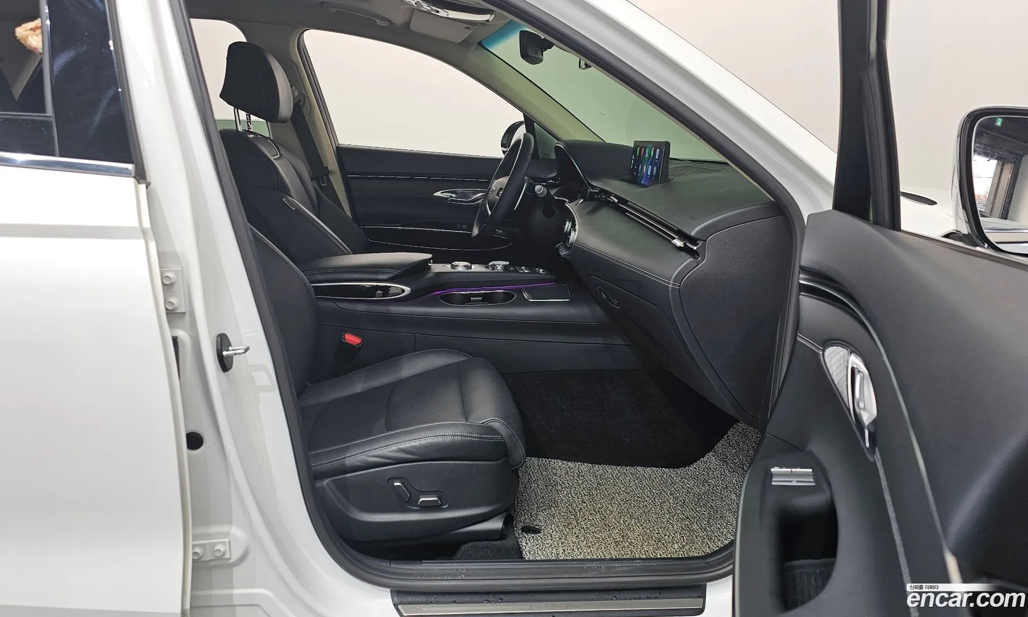 Genesis GV70 2022 — 18