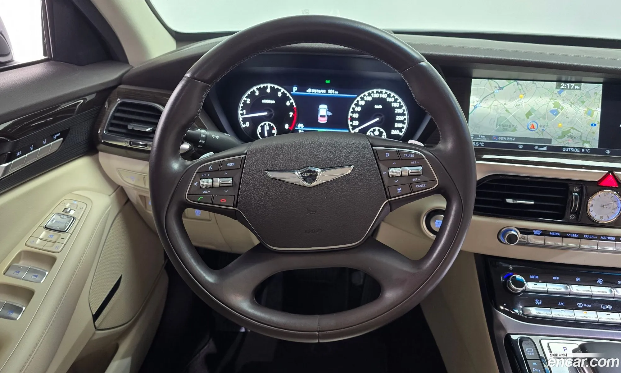 Genesis EQ900 2017 — 14