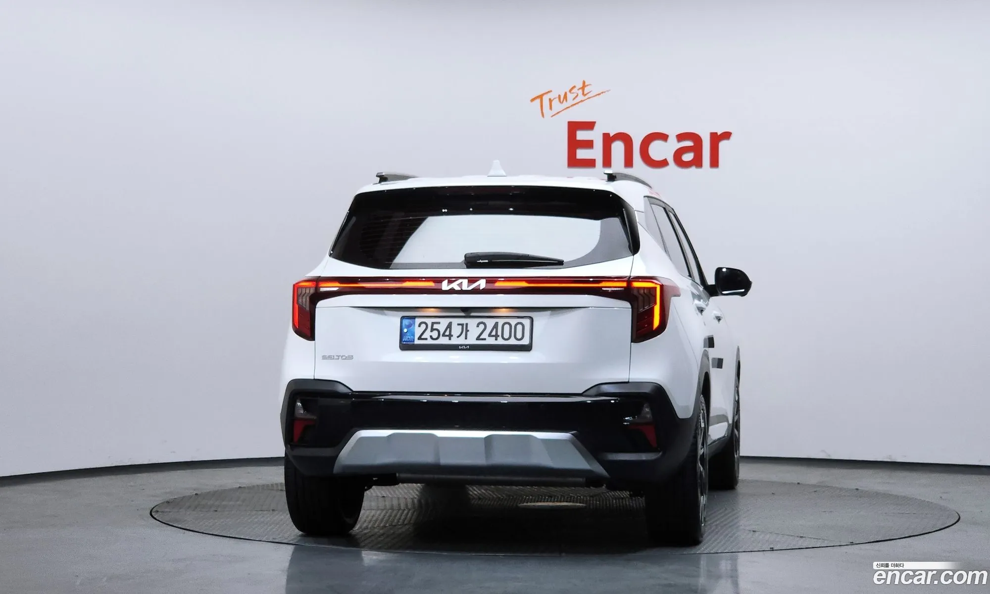 Kia Seltos 2022 — 17
