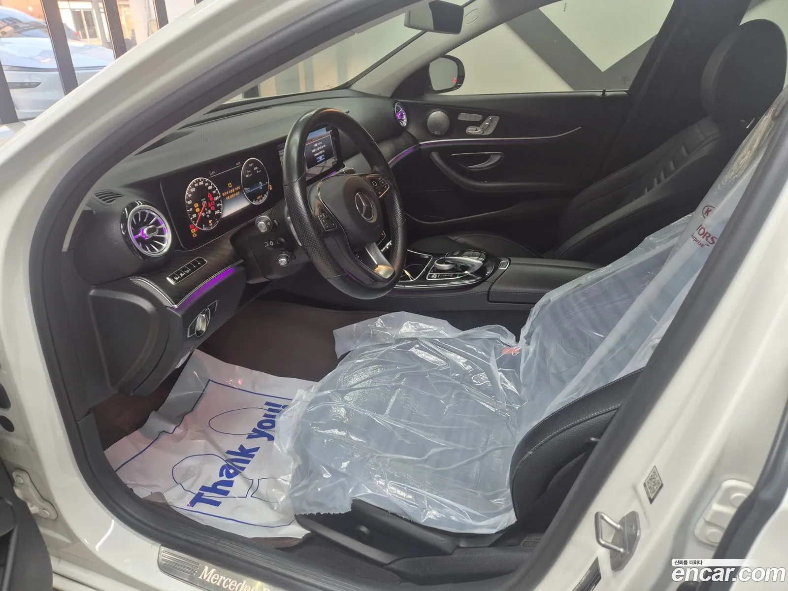 Mercedes-Benz E-Class W213 2017 — 14