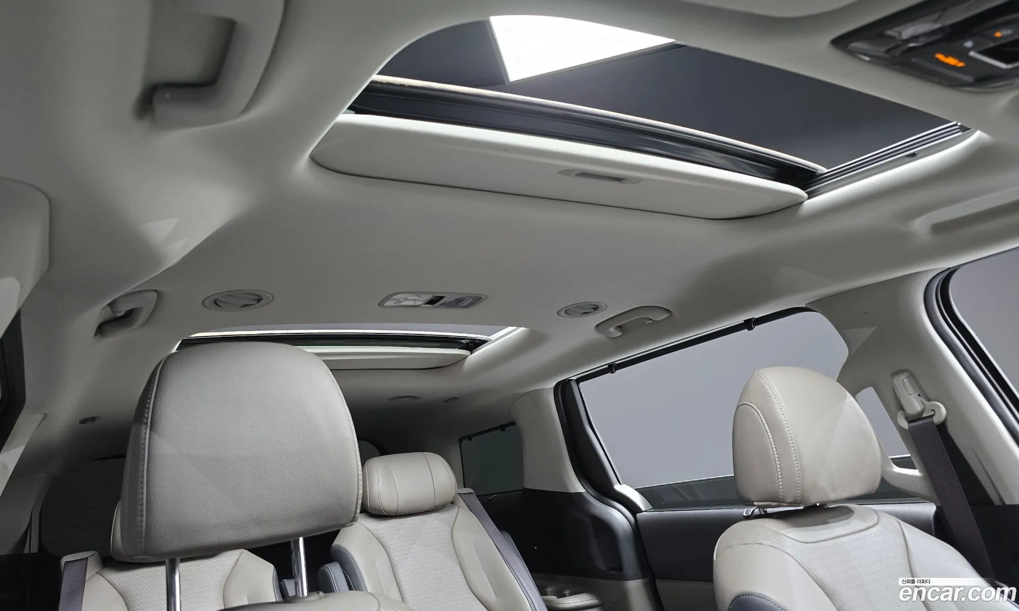 Kia Carnival 2024 — 6