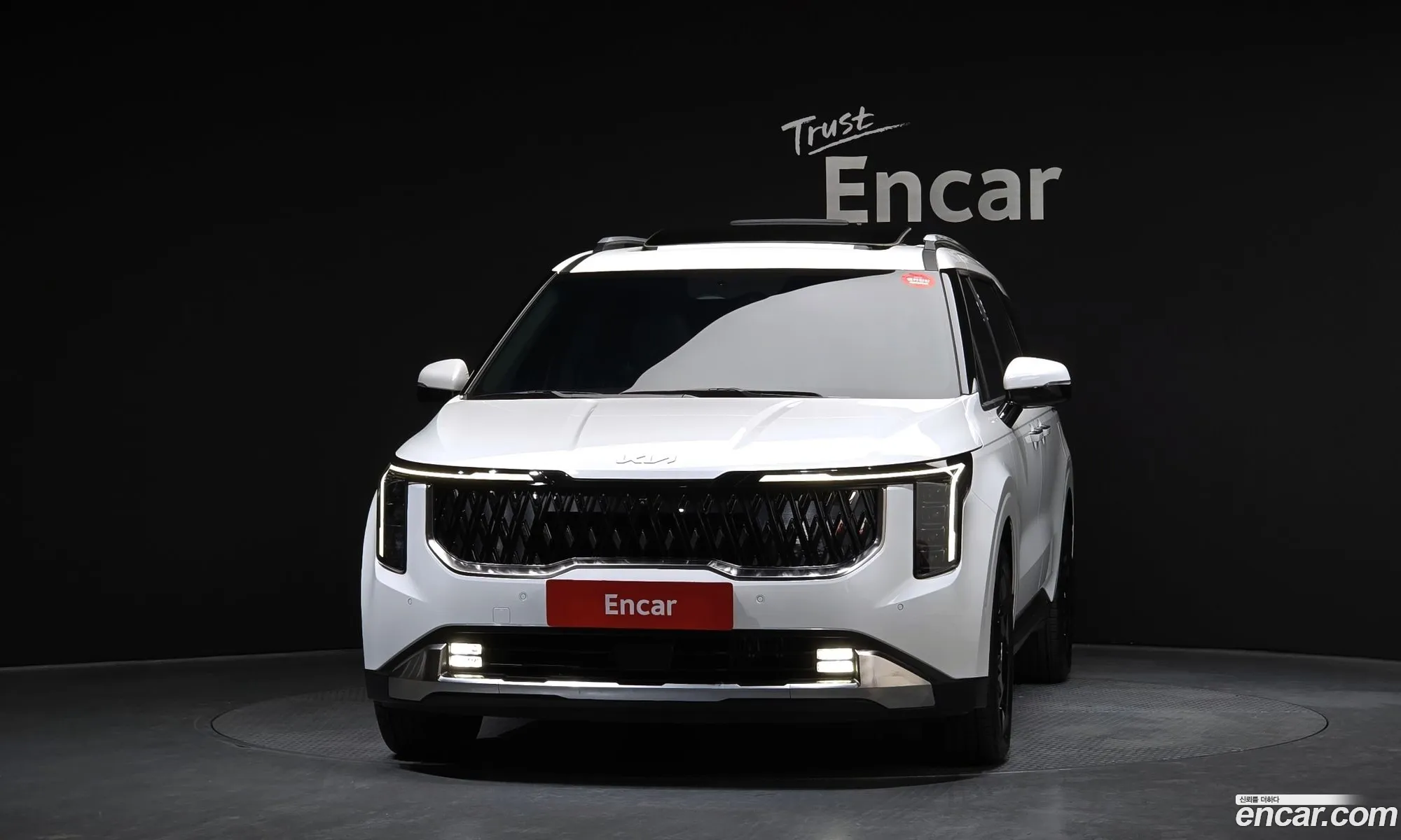 Kia Carnival 2024 — 5