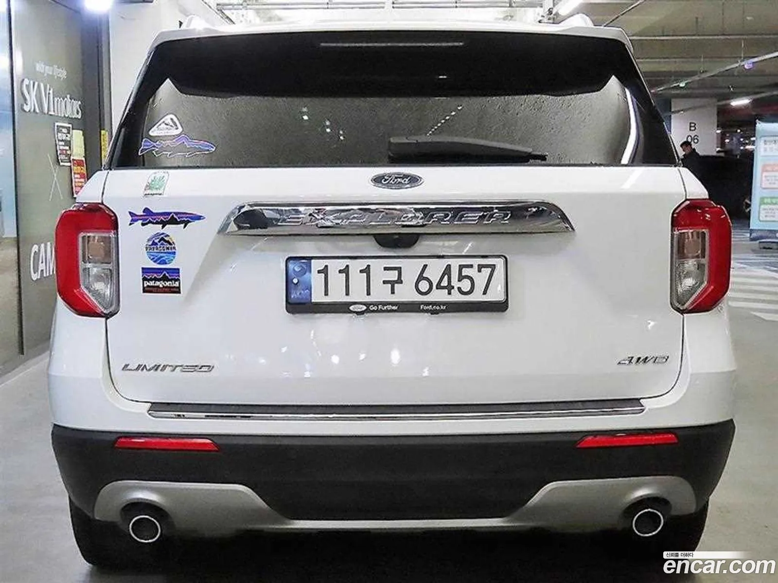 Ford Explorer 6th Gen 2022 — 2
